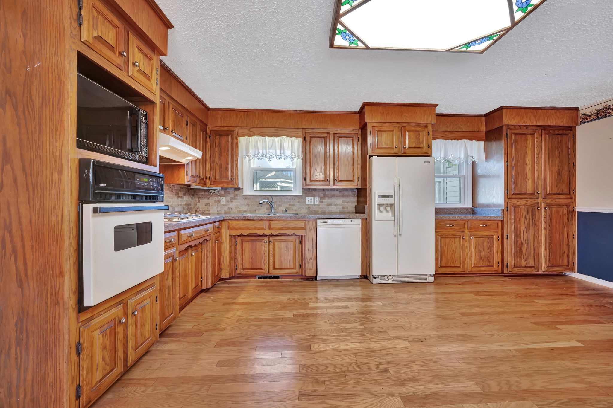 161 Circle Dr Property Photo 16