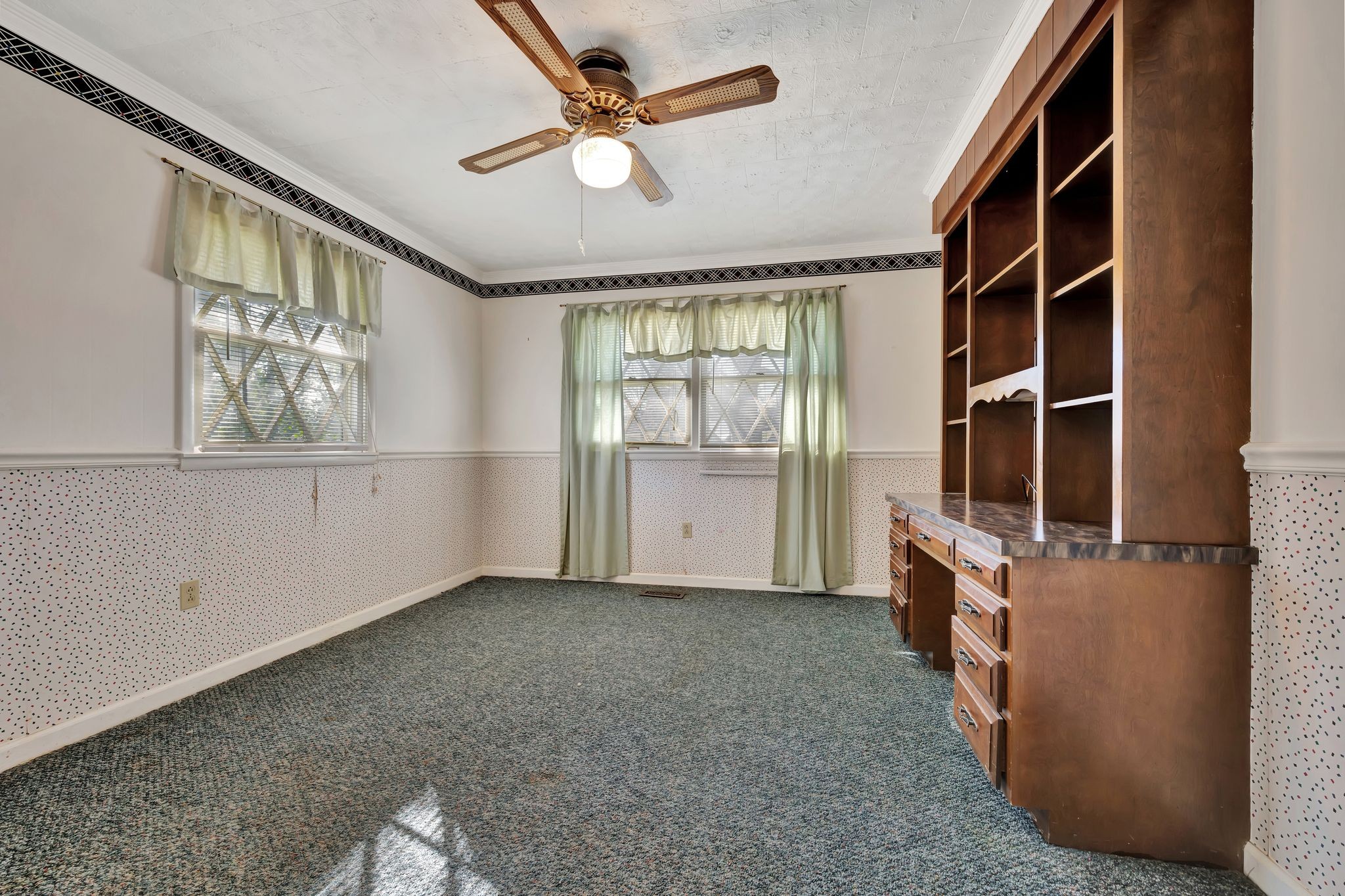 161 Circle Dr Property Photo 39