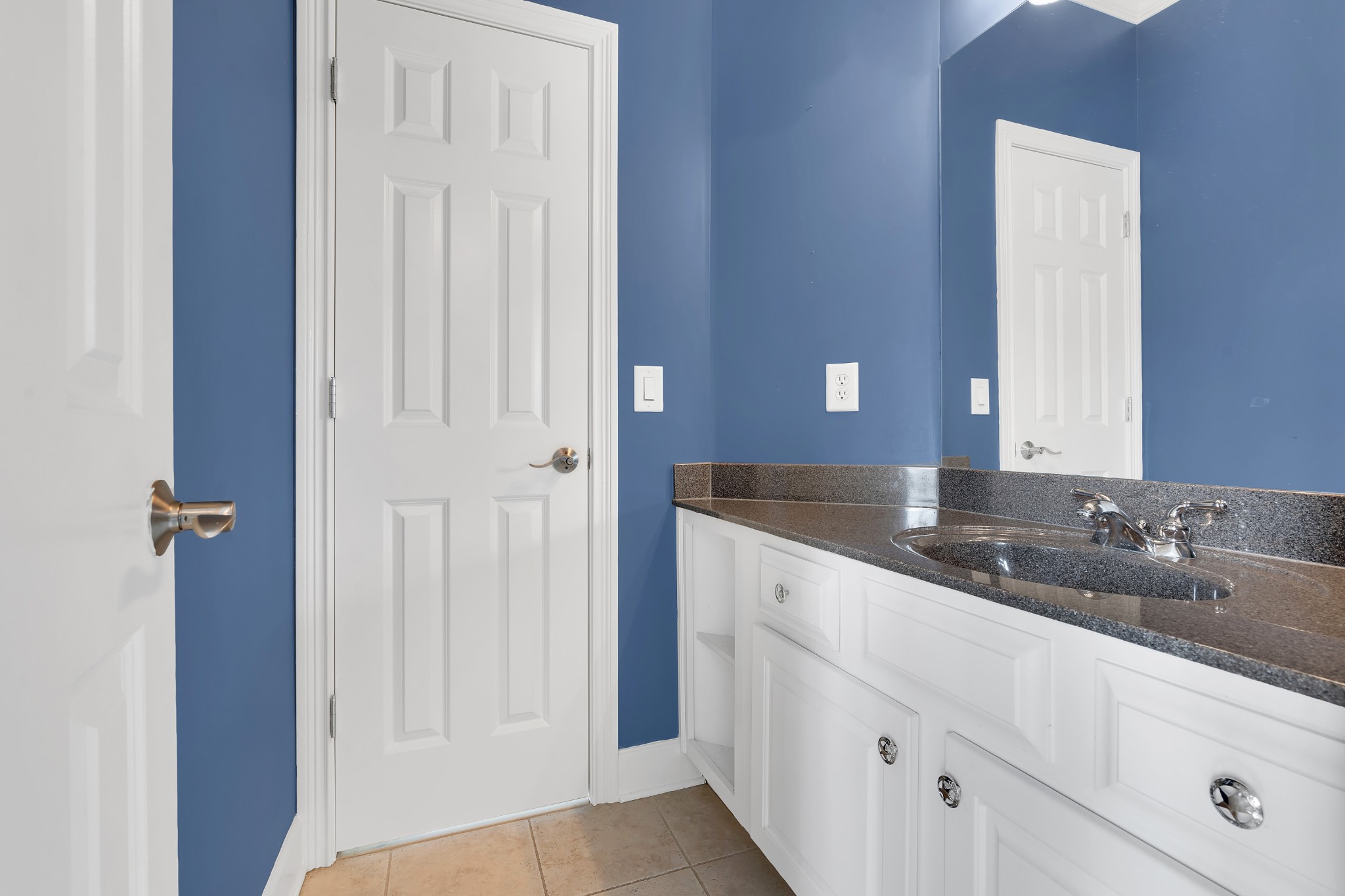 401 Tramore Ct Property Photo 63