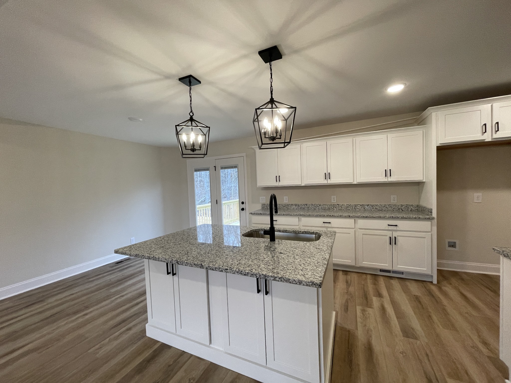 483 Ridge Top Court Property Photo 3