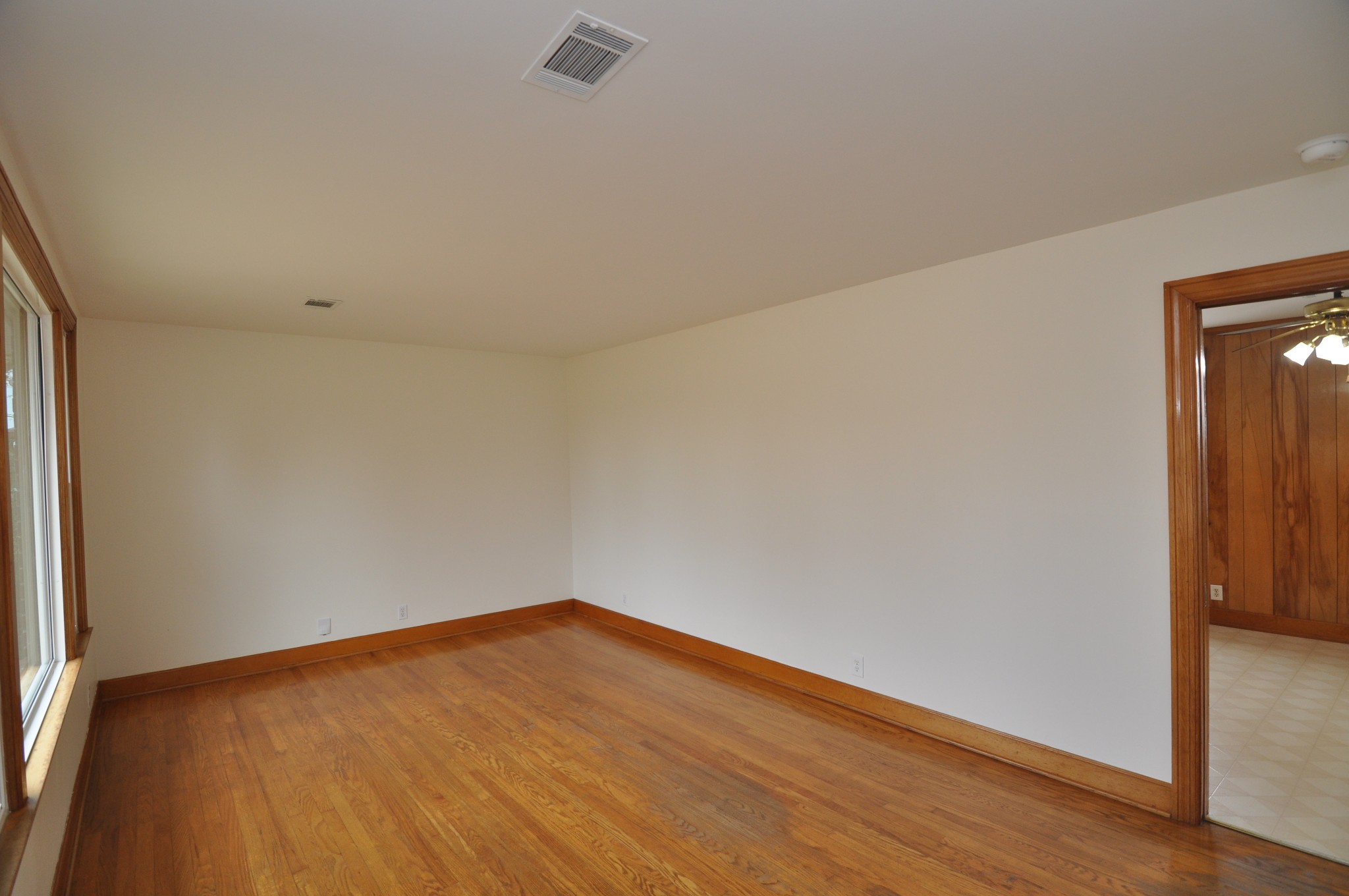 2717 Noonan Dr Property Photo 6