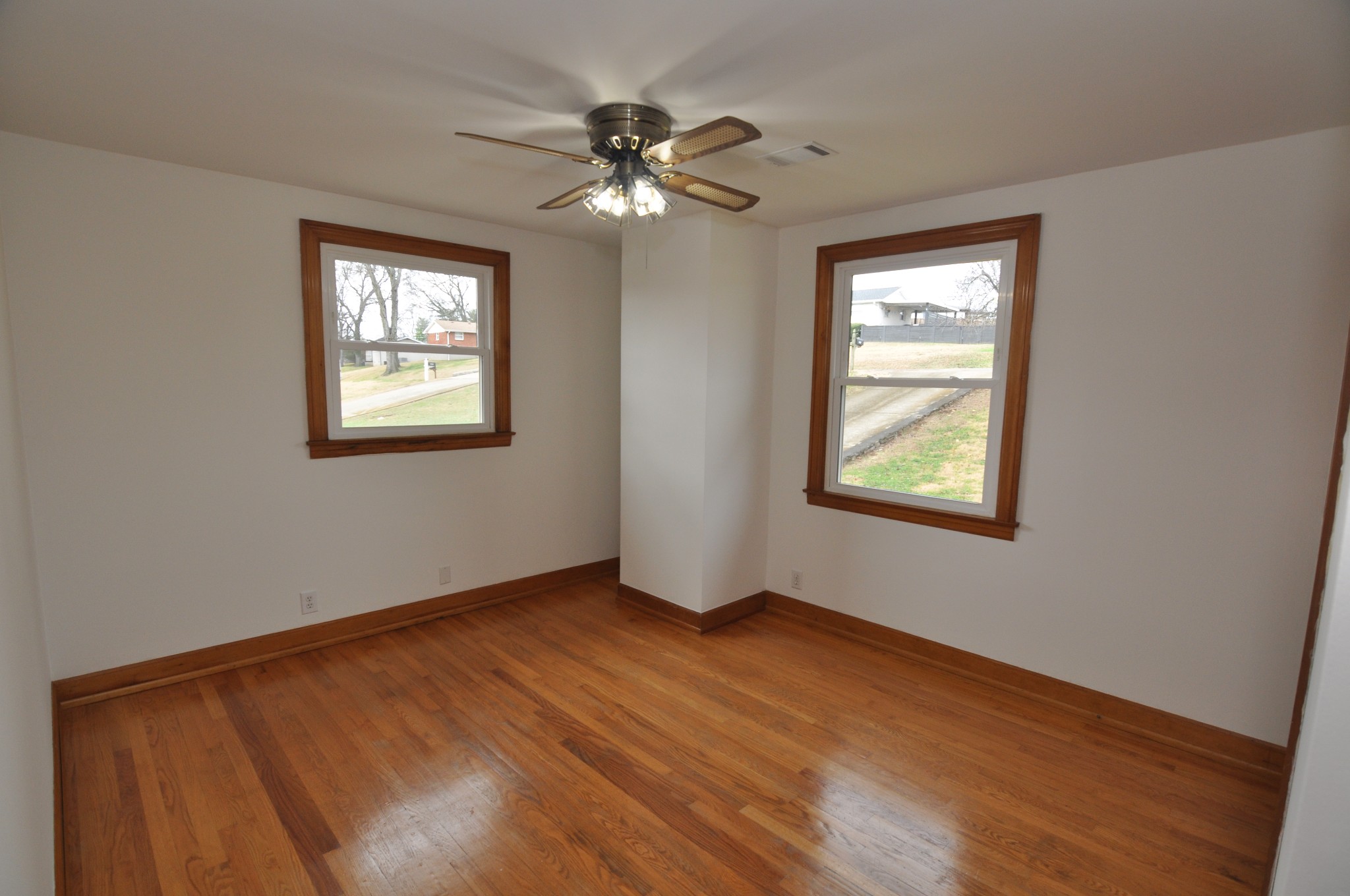 2717 Noonan Dr Property Photo 19