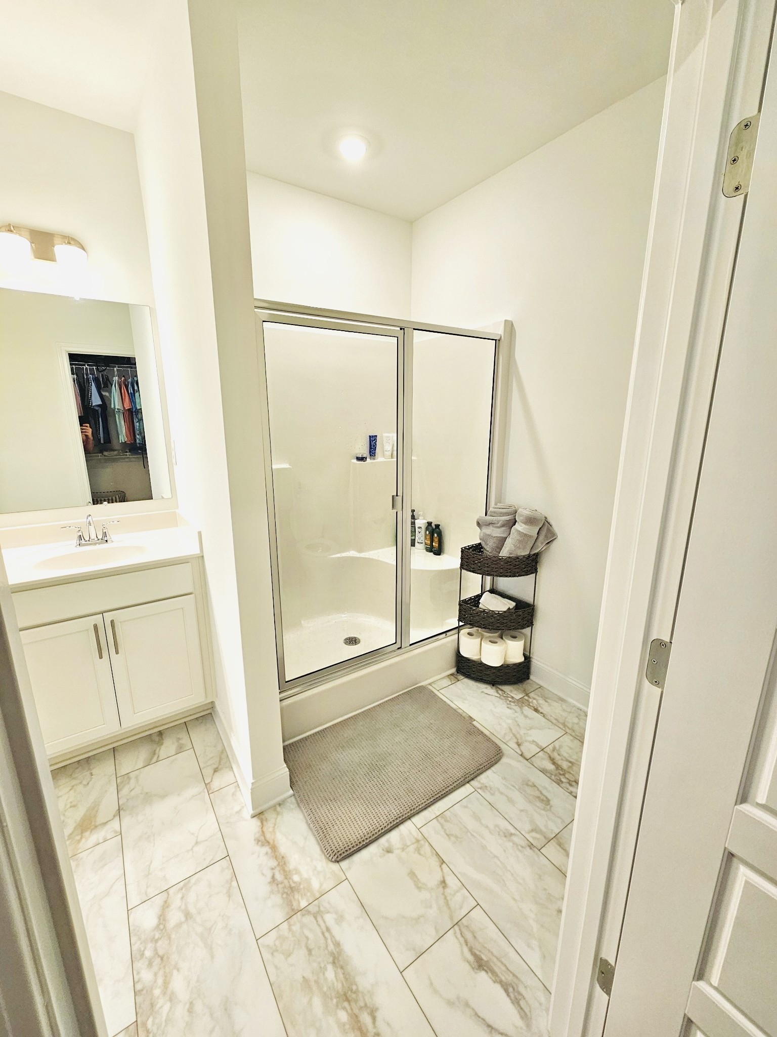 1528 Cedarbrooke Ln Property Photo 7