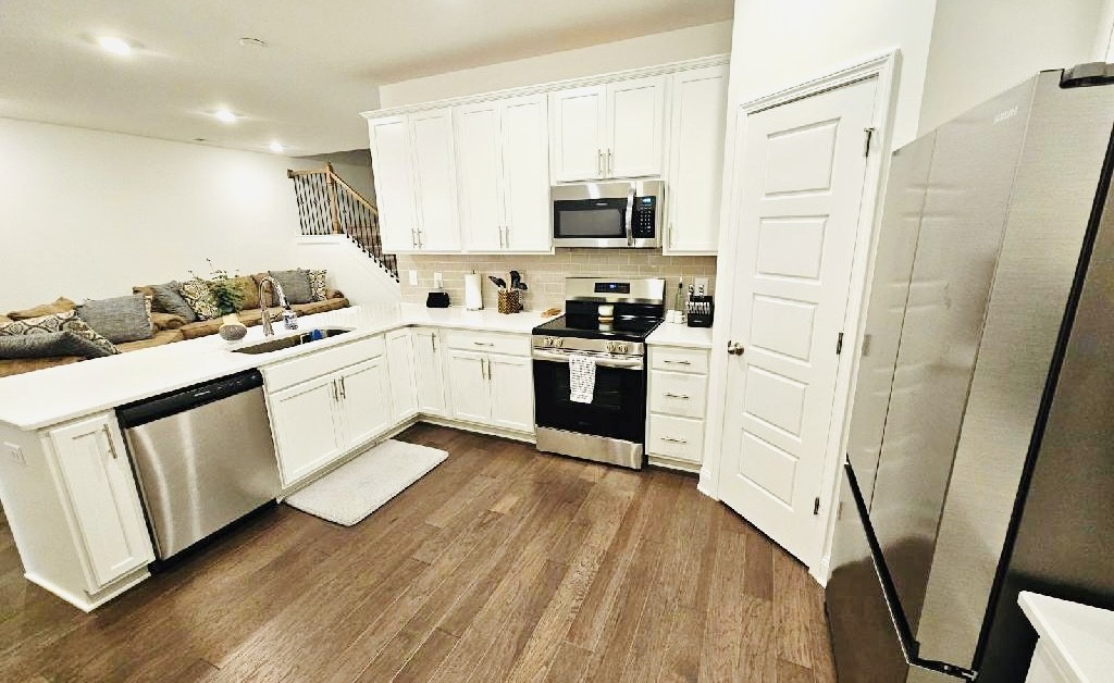 1528 Cedarbrooke Ln Property Photo 13
