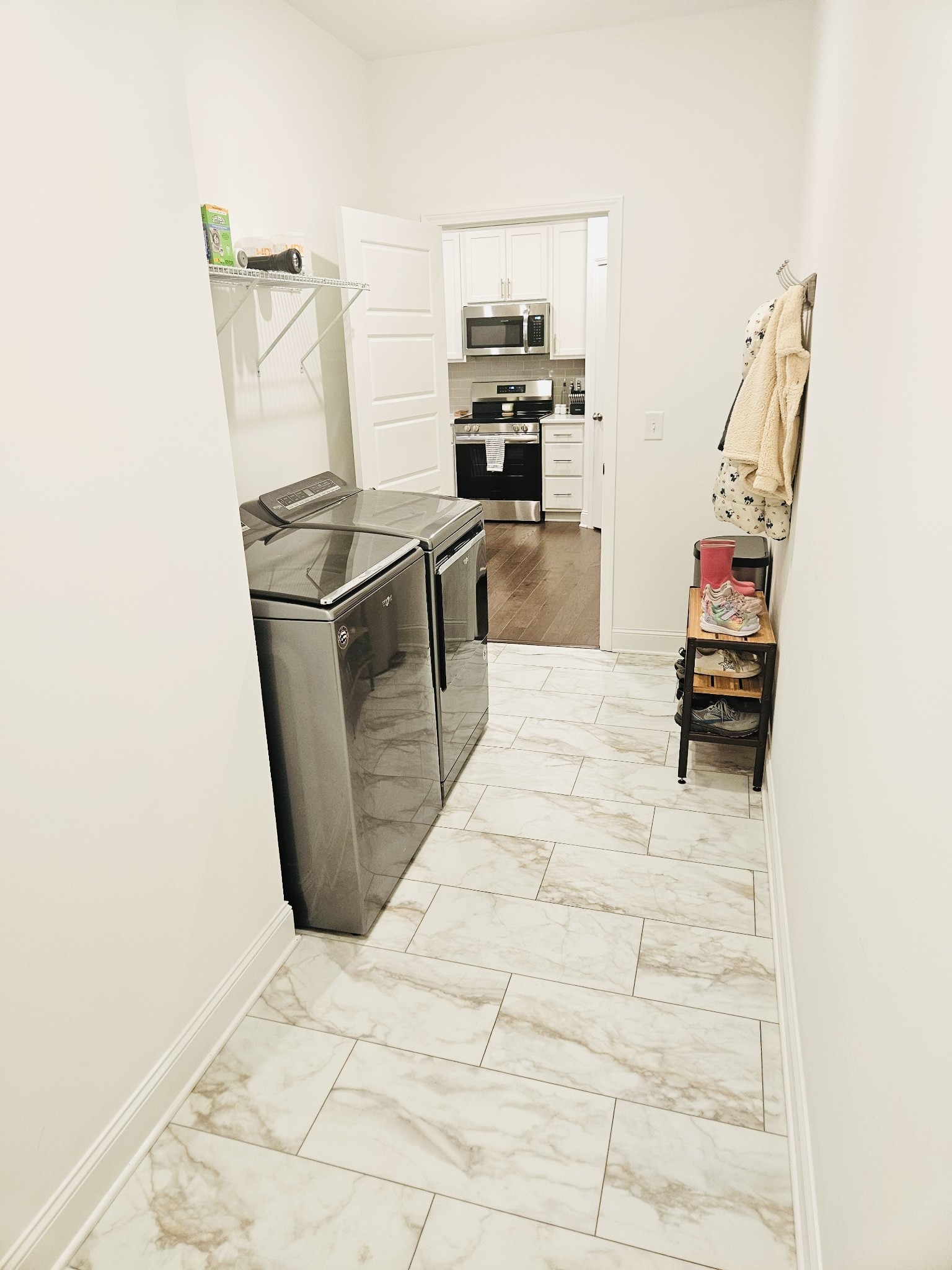 1528 Cedarbrooke Ln Property Photo 20