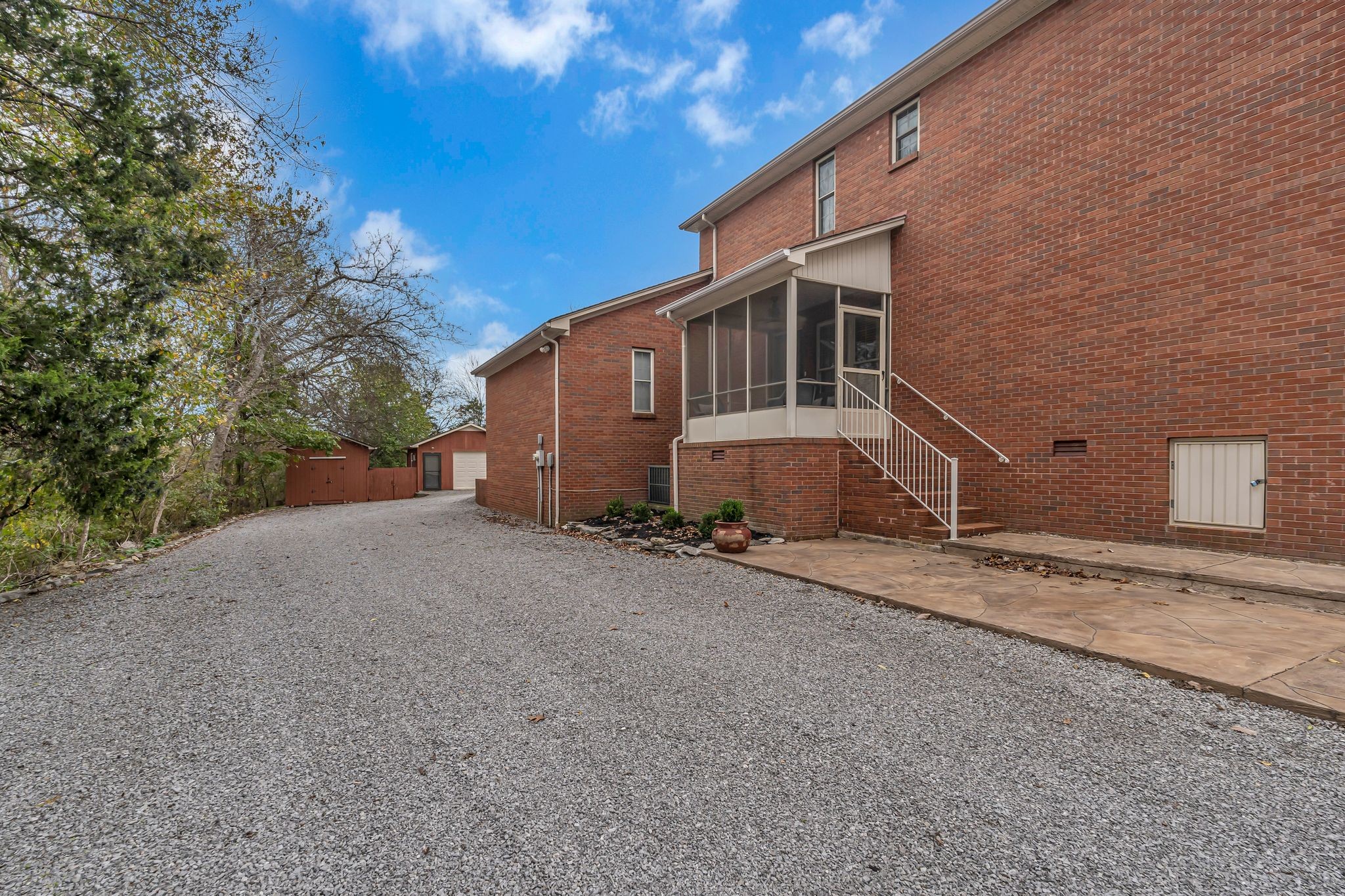 162 Deer Run Property Photo 39