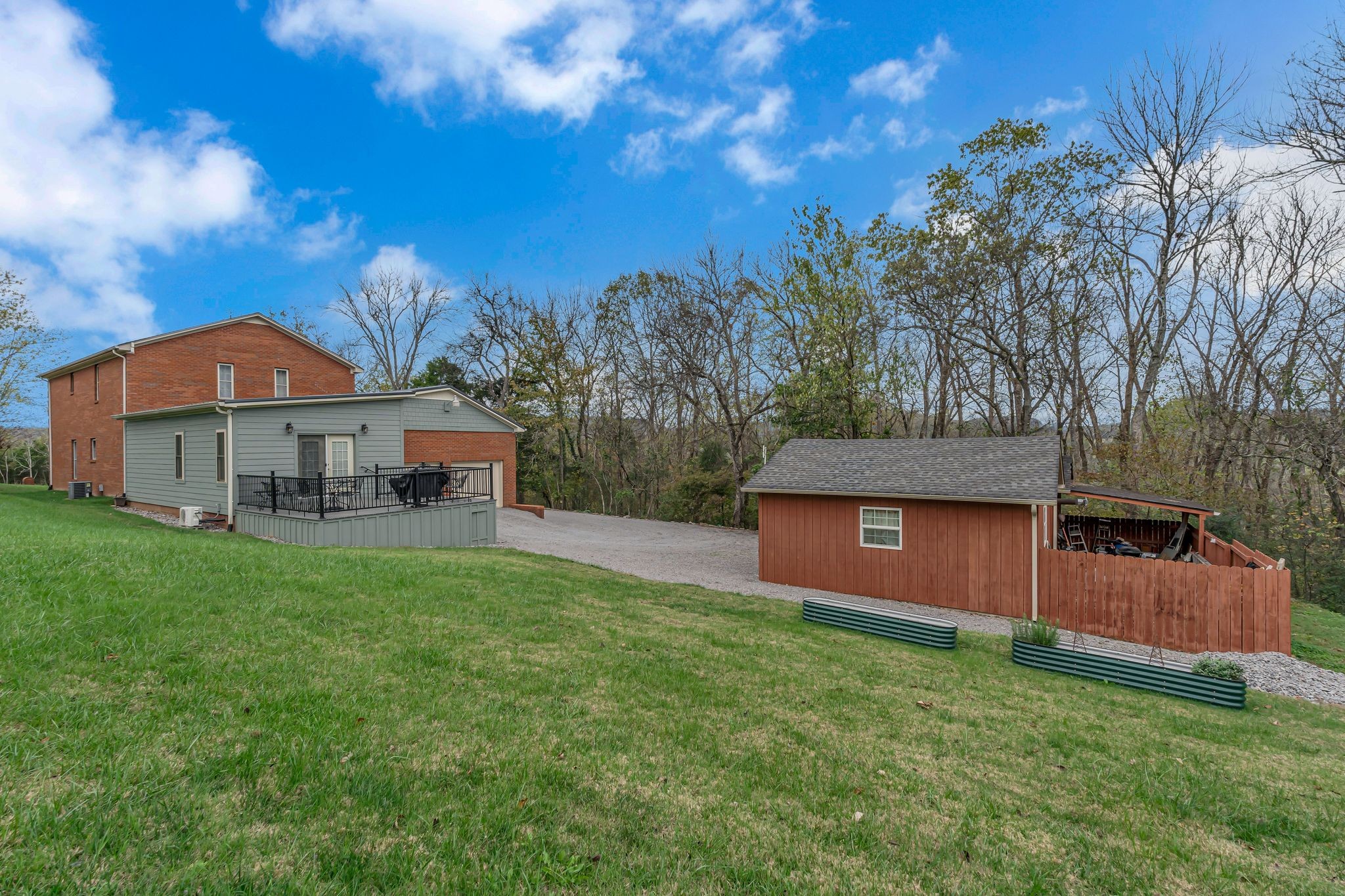 162 Deer Run Property Photo 42
