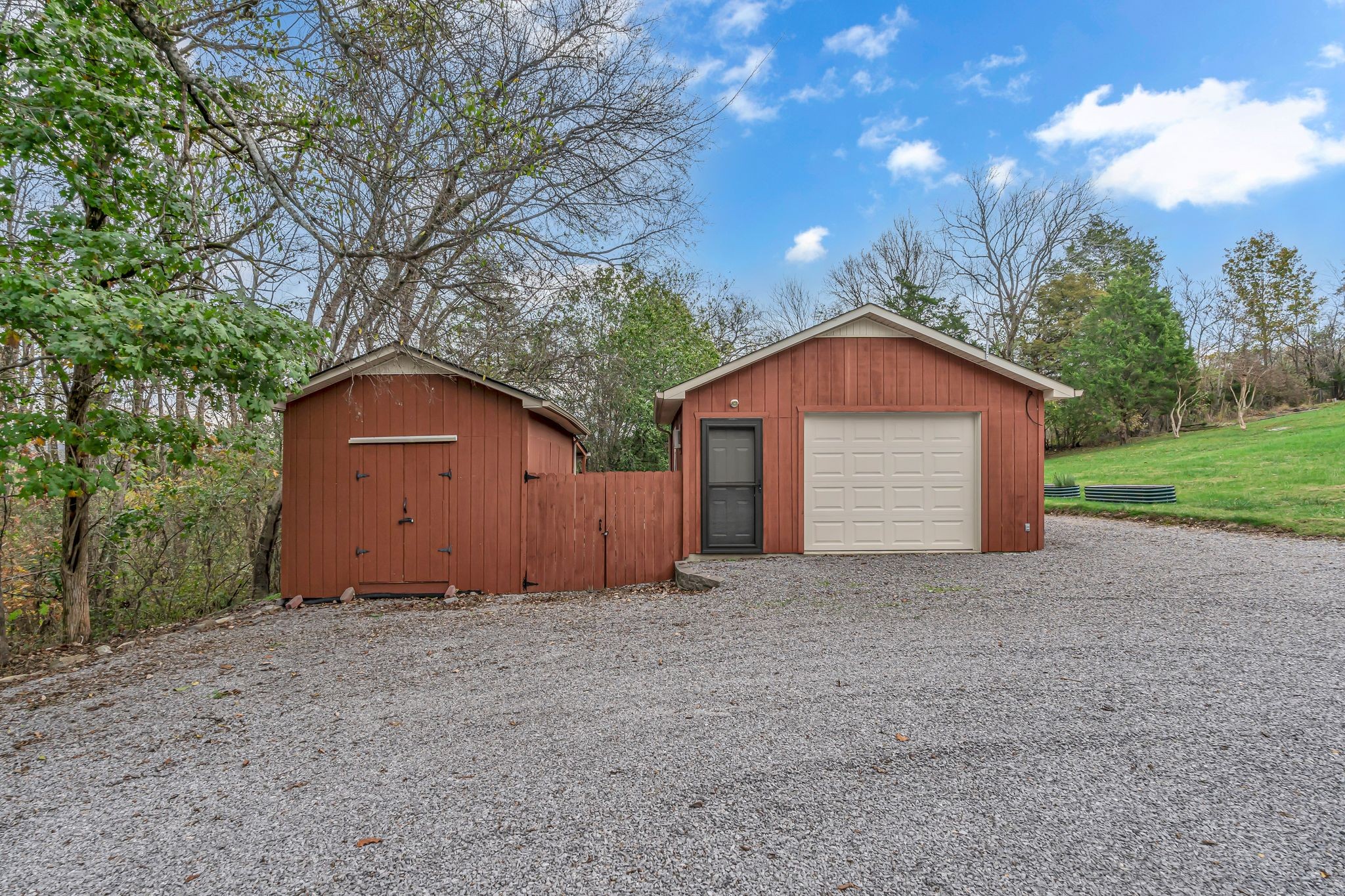 162 Deer Run Property Photo 43