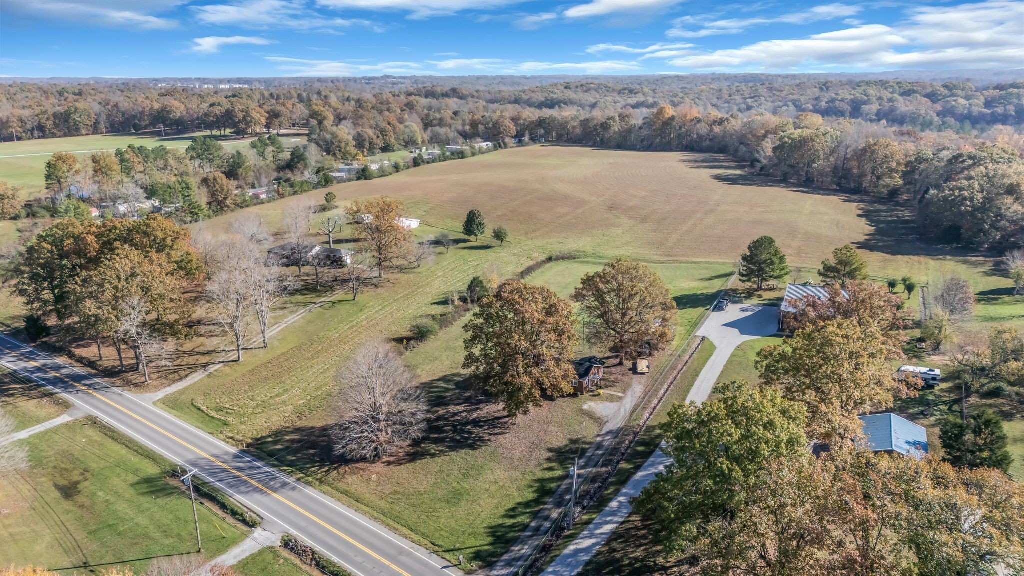 1305 Hwy 48 South Property Photo 8