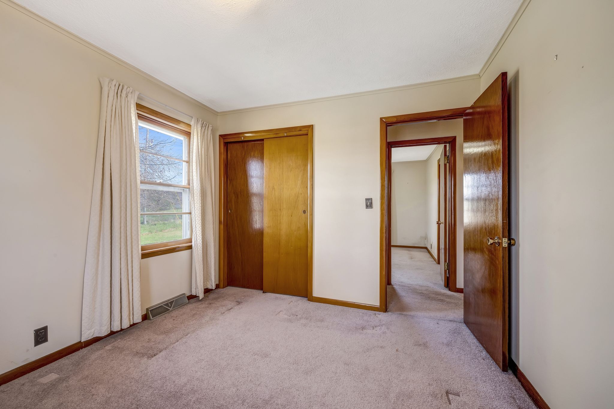 1305 Hwy 48 South Property Photo 56