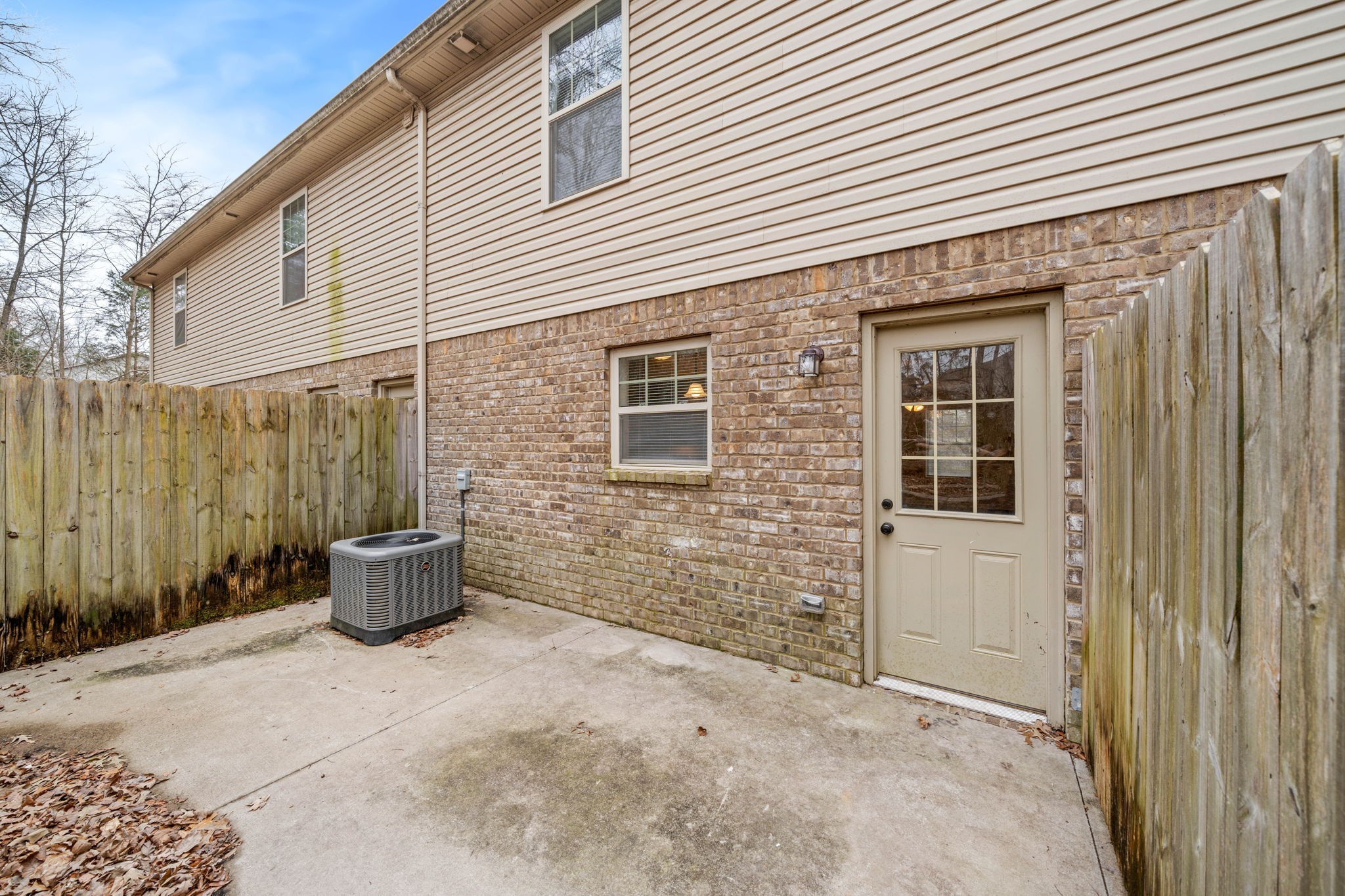 1560 E Knollwood Circle Property Photo 24