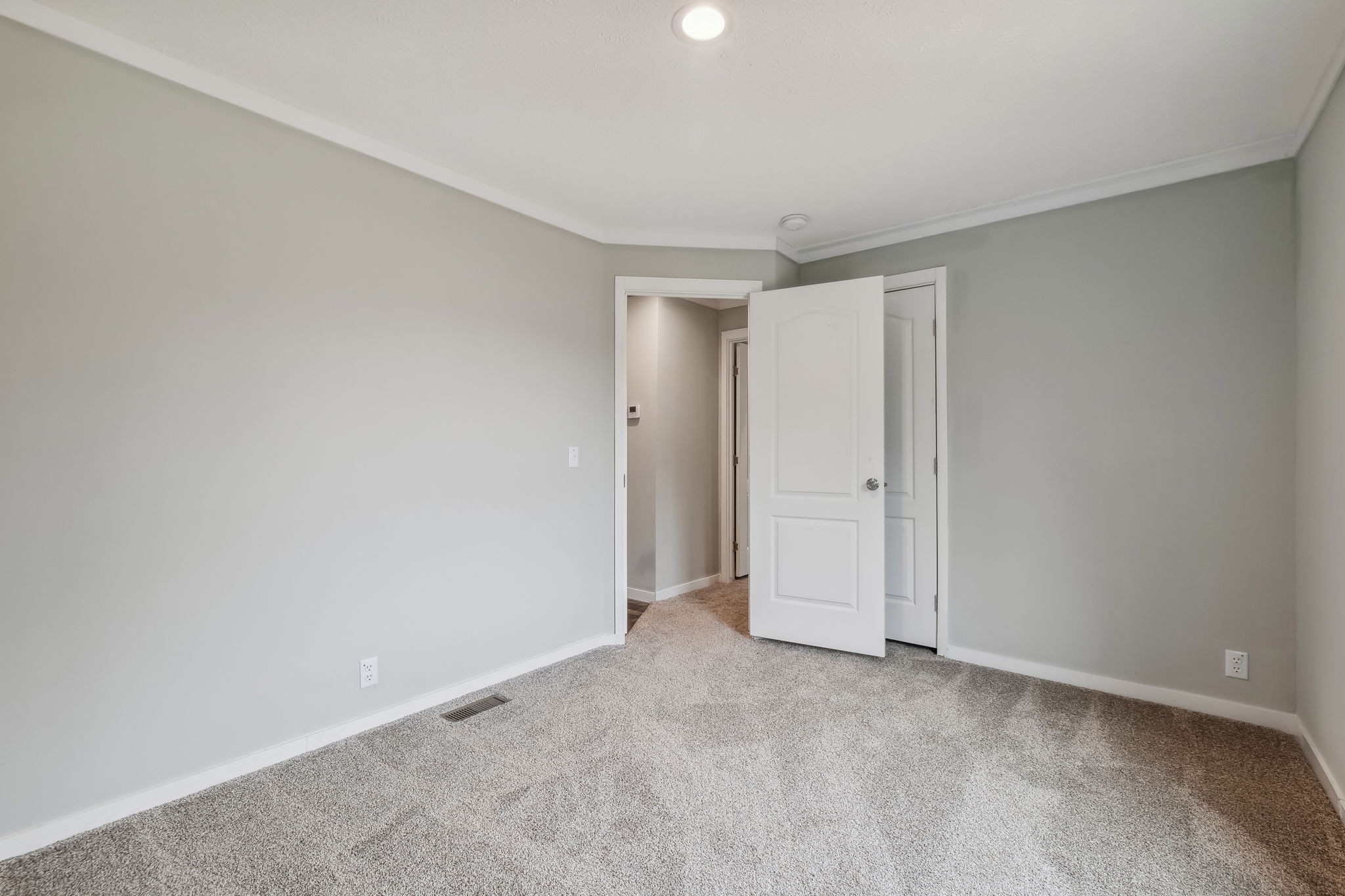 553 Camden Bay Rd Property Photo 44