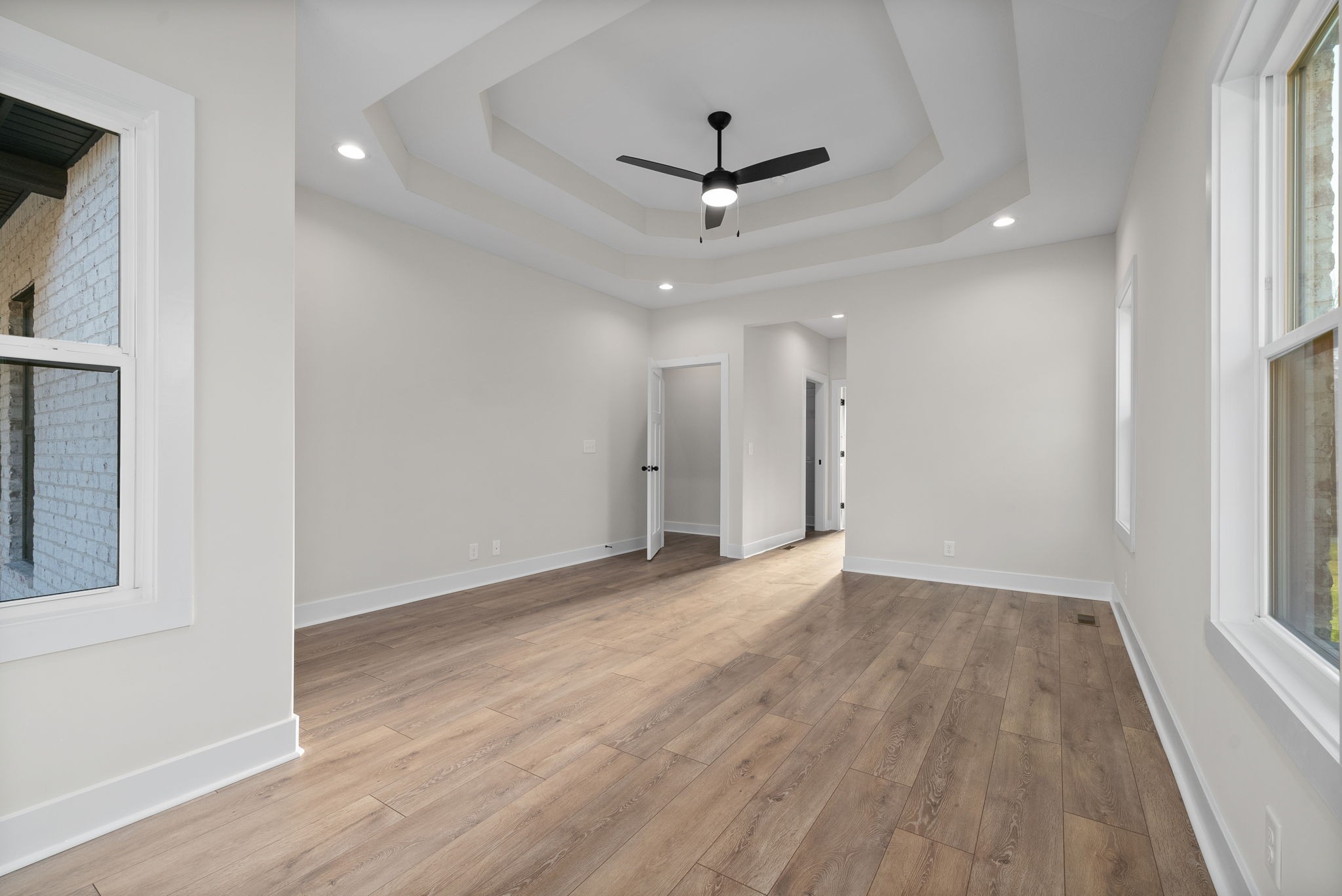 1311 Reda Dr Property Photo 3