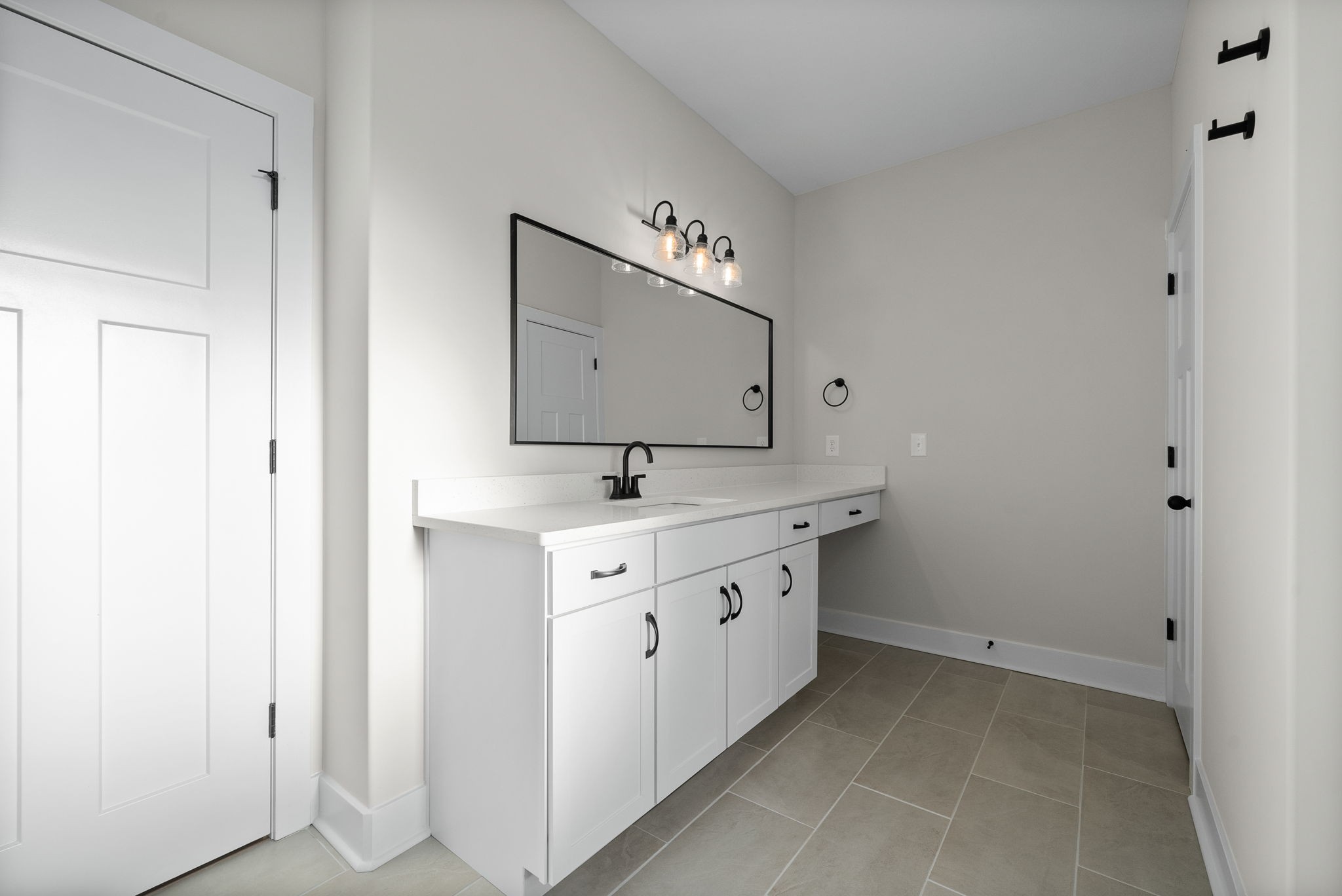 1311 Reda Dr Property Photo 6