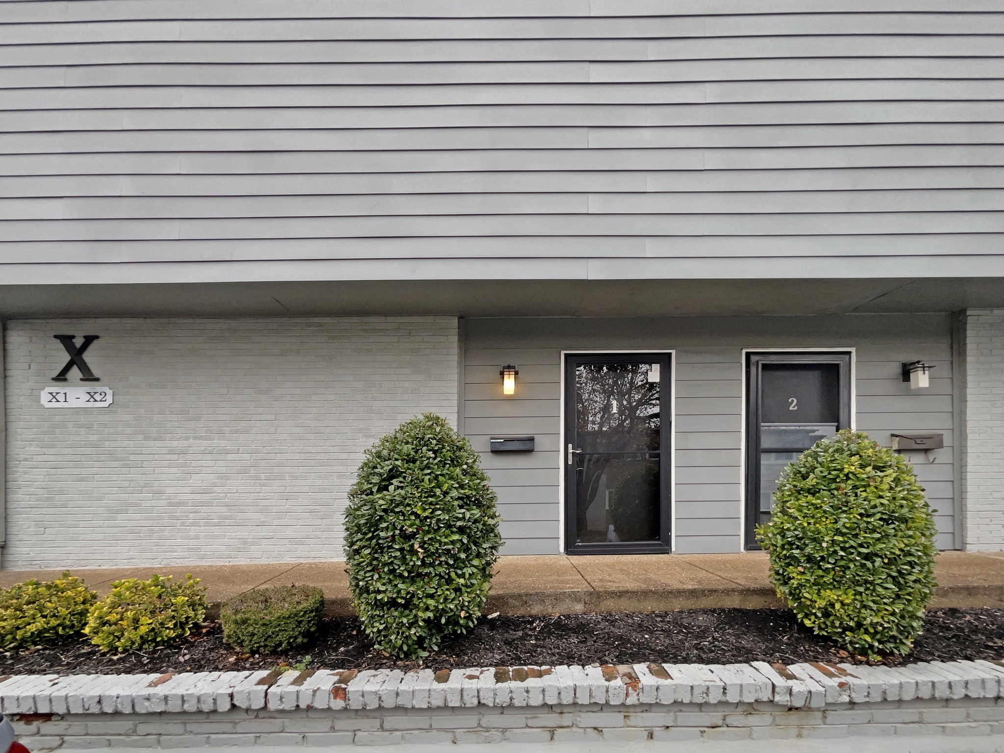 1900 Richard Jones Rd Property Photo 1