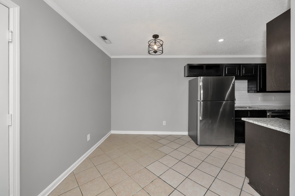 1809 Liberty Dr Property Photo 12