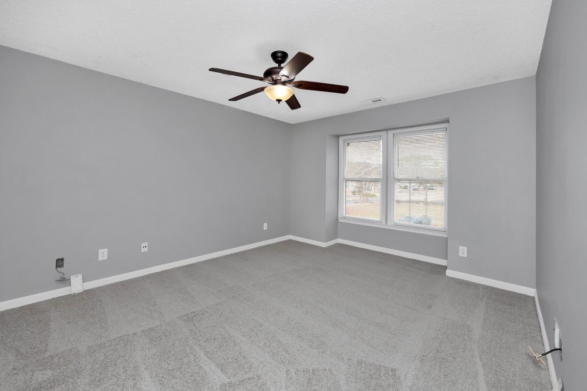 1809 Liberty Dr Property Photo 13