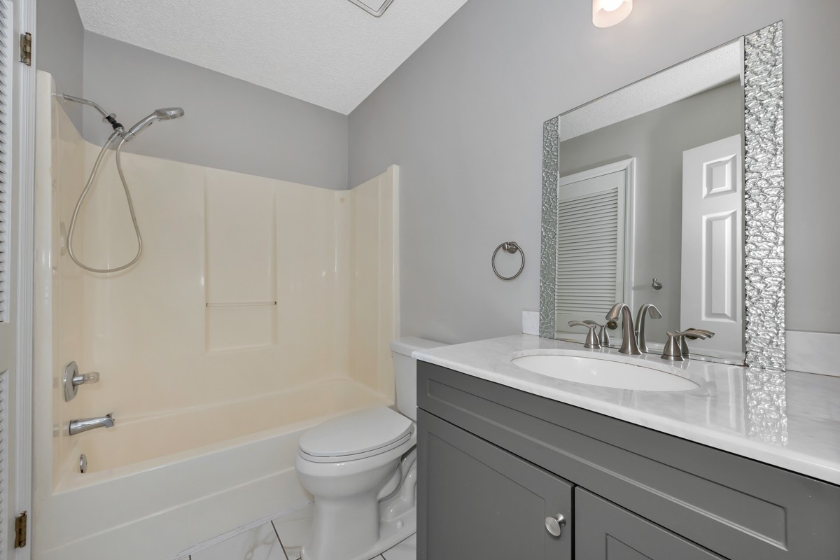 1809 Liberty Dr Property Photo 19