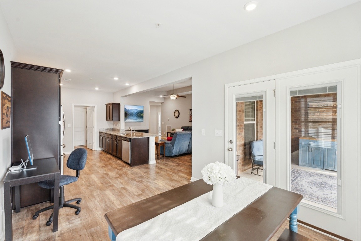 8077 Legacy Way Property Photo 6