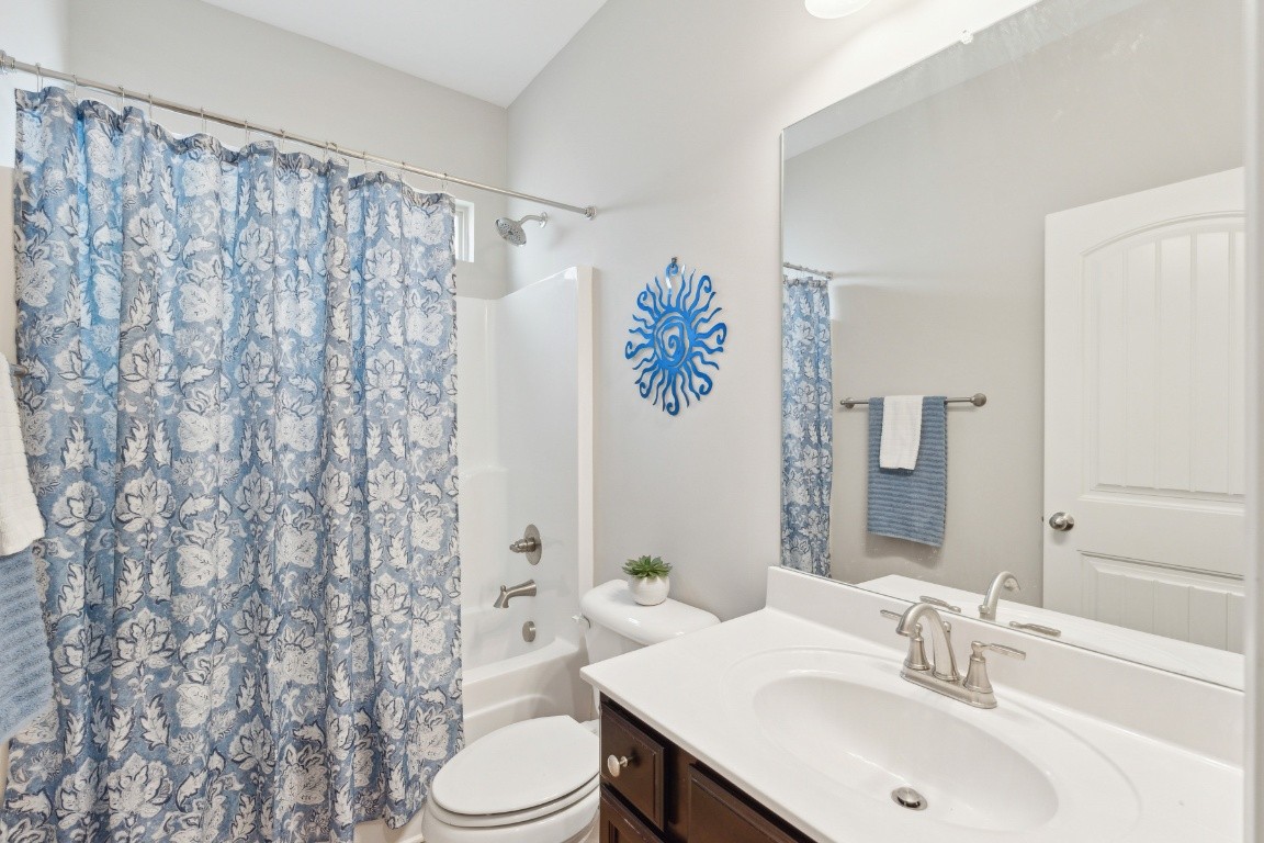 8077 Legacy Way Property Photo 14