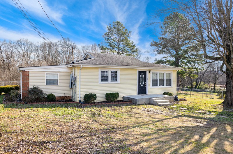 364 Bratten St Property Photo 2