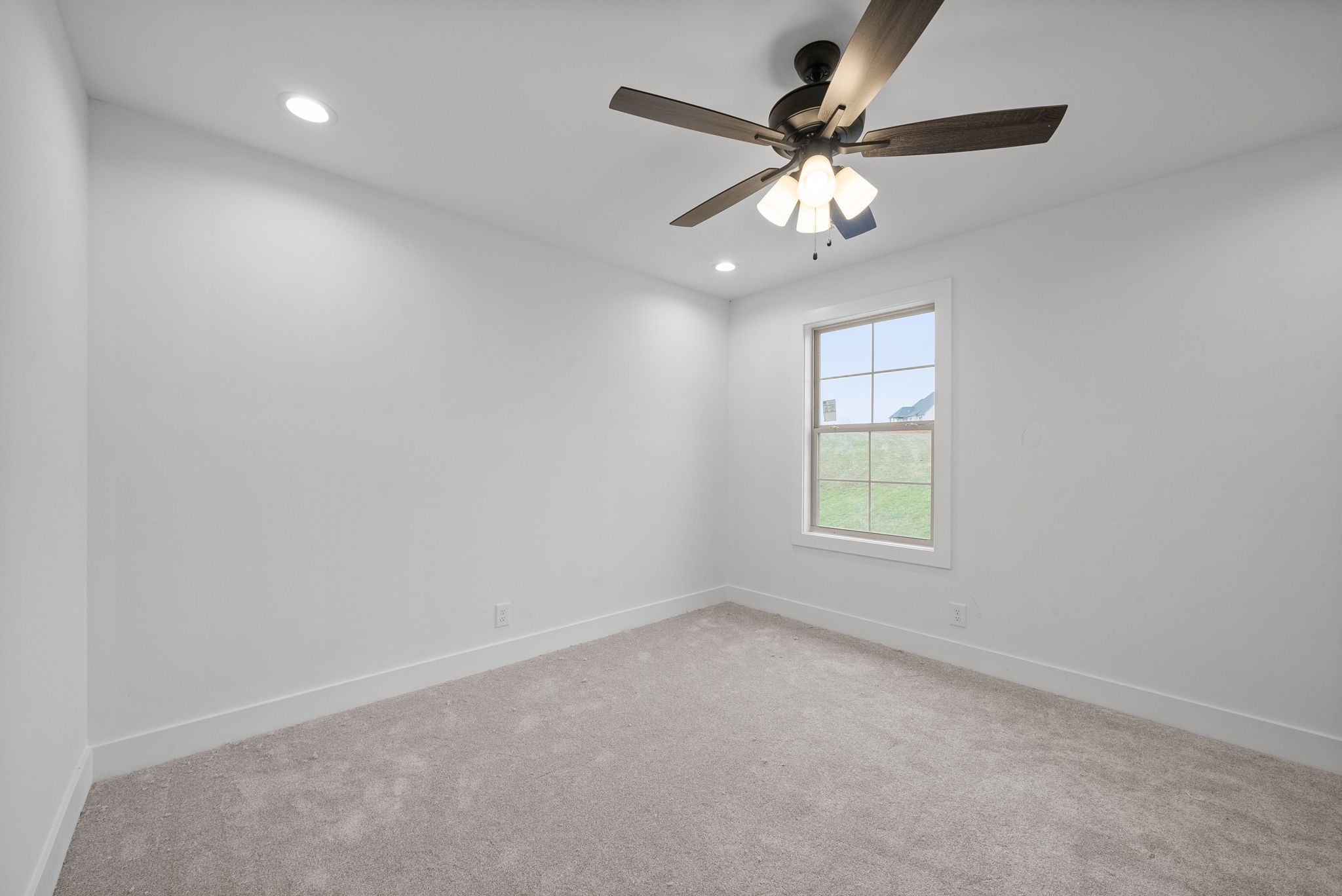 1075 Linder Ridge Drive Property Photo 26