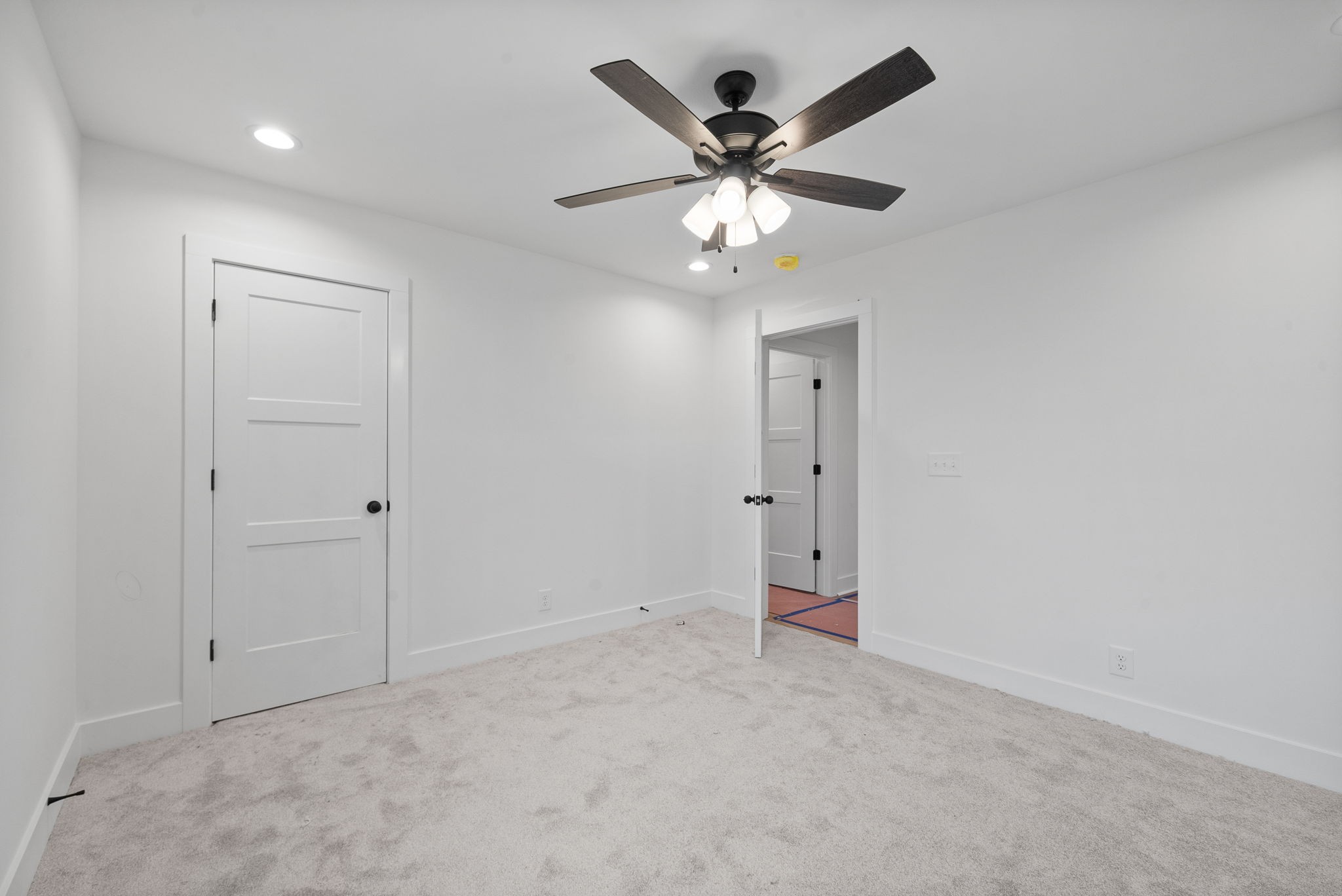 1075 Linder Ridge Drive Property Photo 27