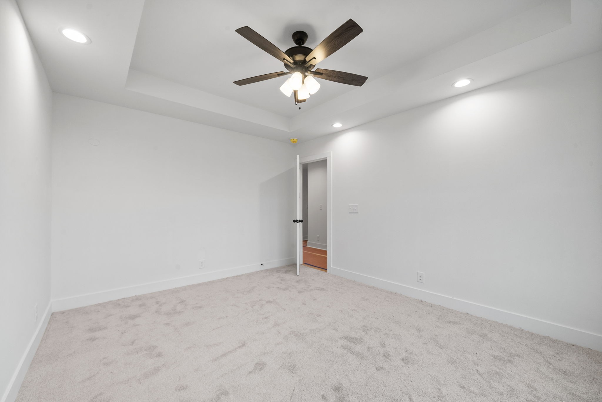1075 Linder Ridge Drive Property Photo 29