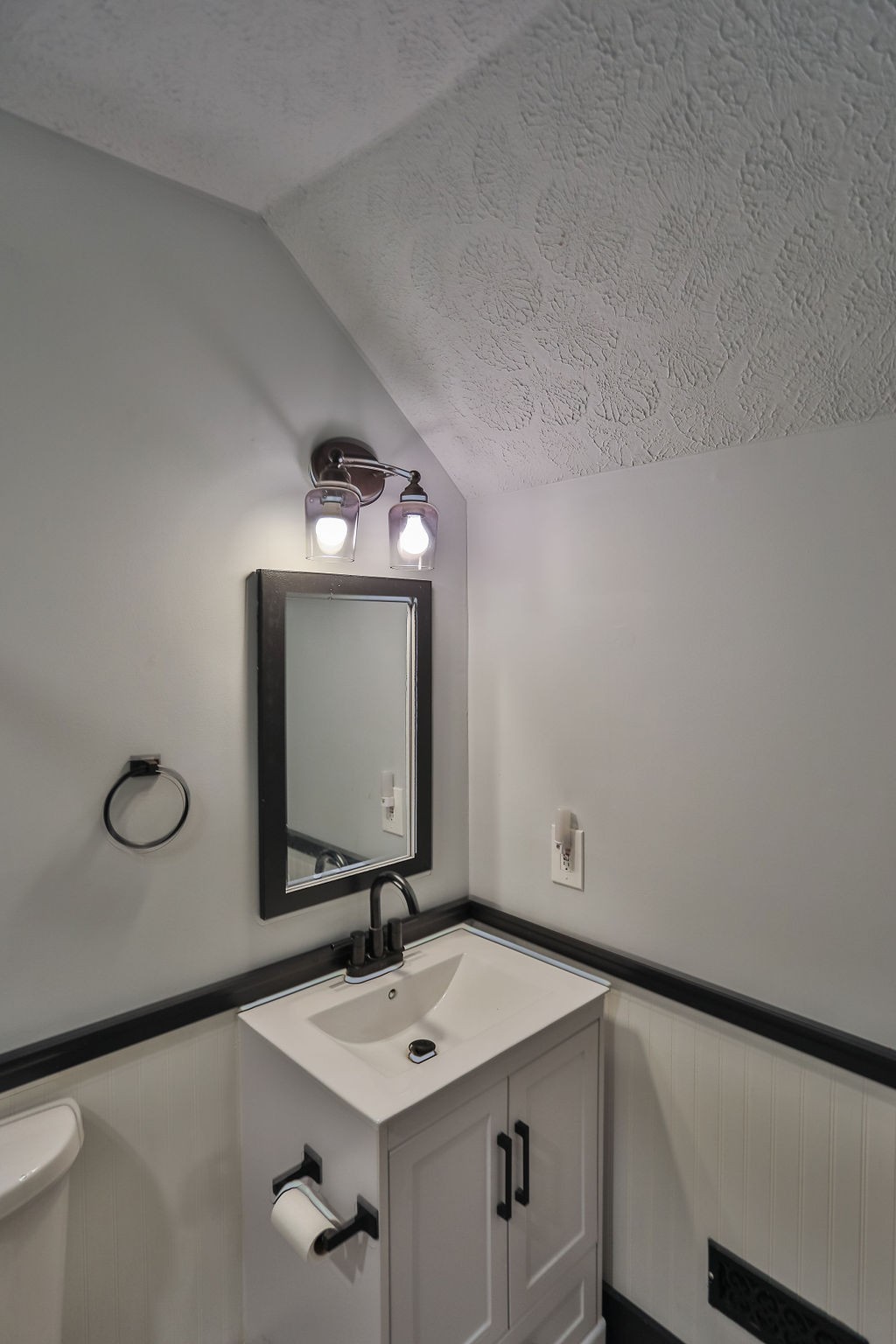 199 Broaderick Ln Property Photo 33