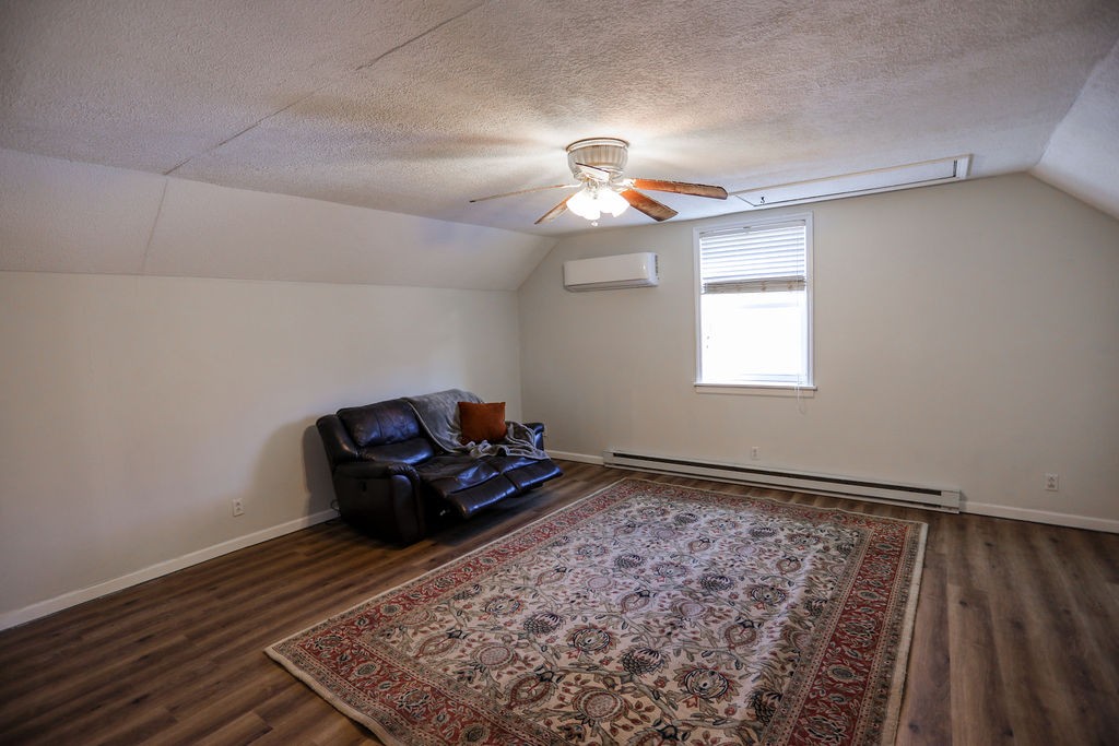199 Broaderick Ln Property Photo 37