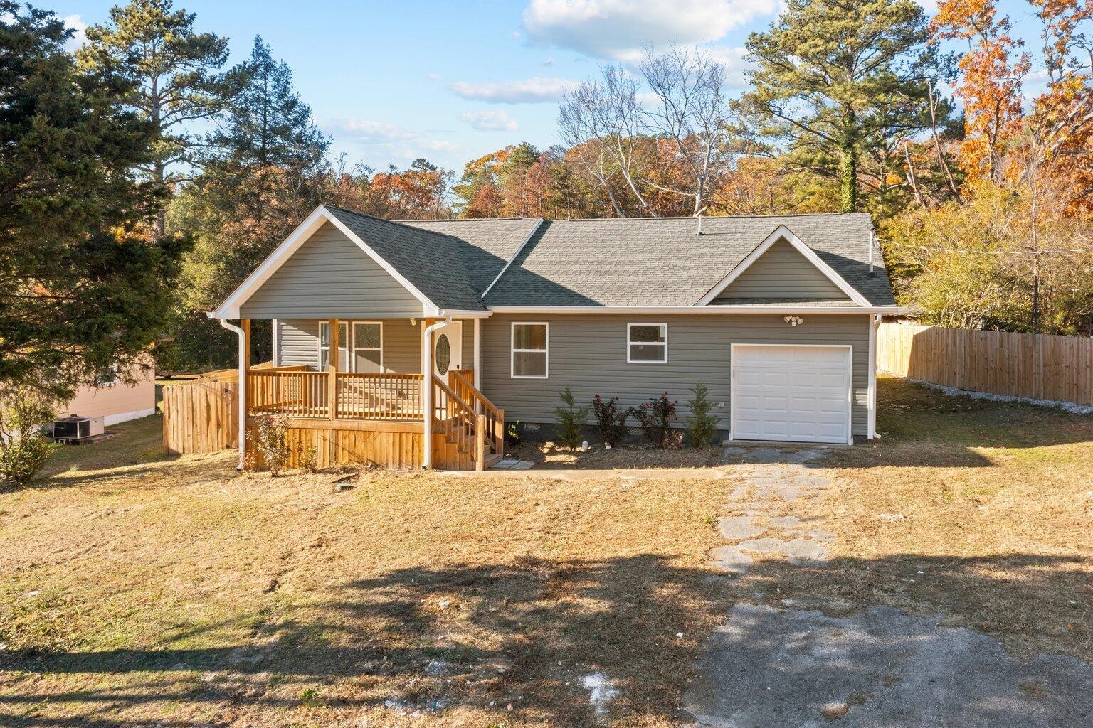 1659 Jeanaga Trail Property Photo 3