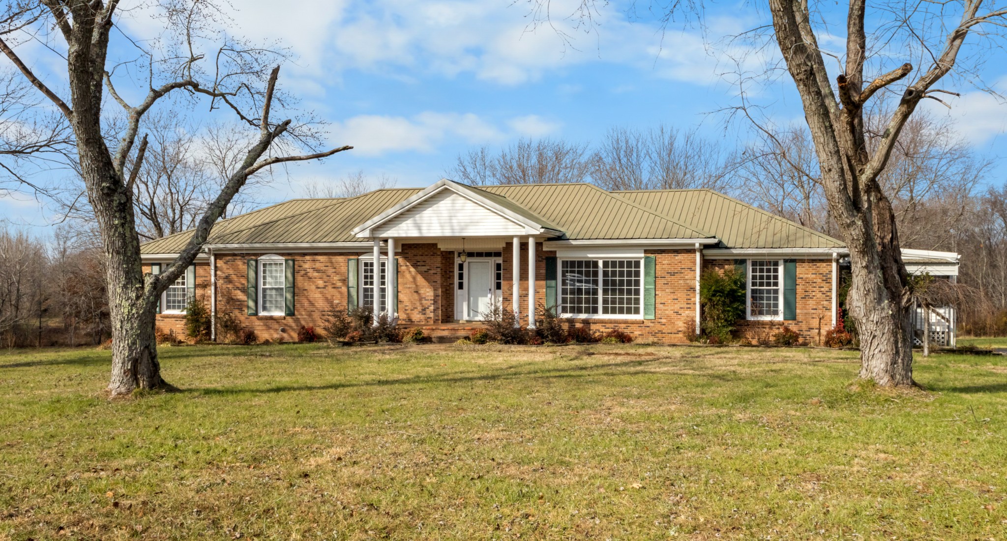 188 Sloan Rd Property Photo