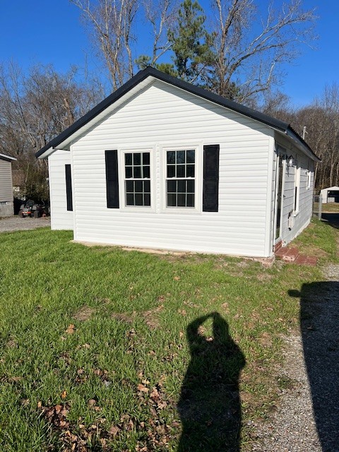 210 N Eddie St Property Photo 2
