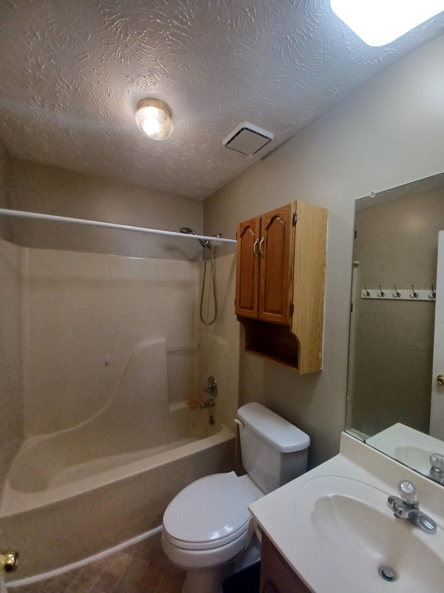 3402 Clearwater Dr Property Photo 14
