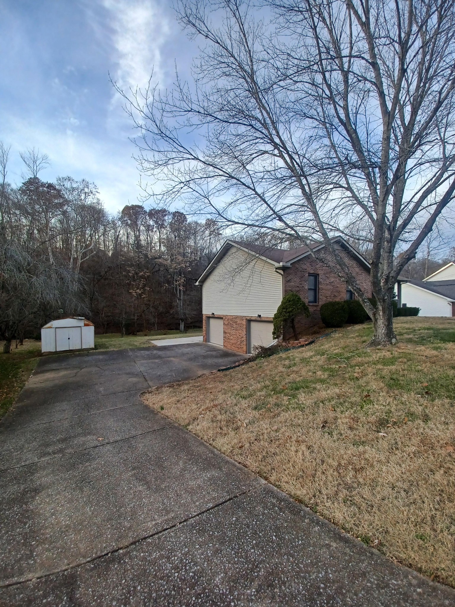 3402 Clearwater Dr Property Photo 29