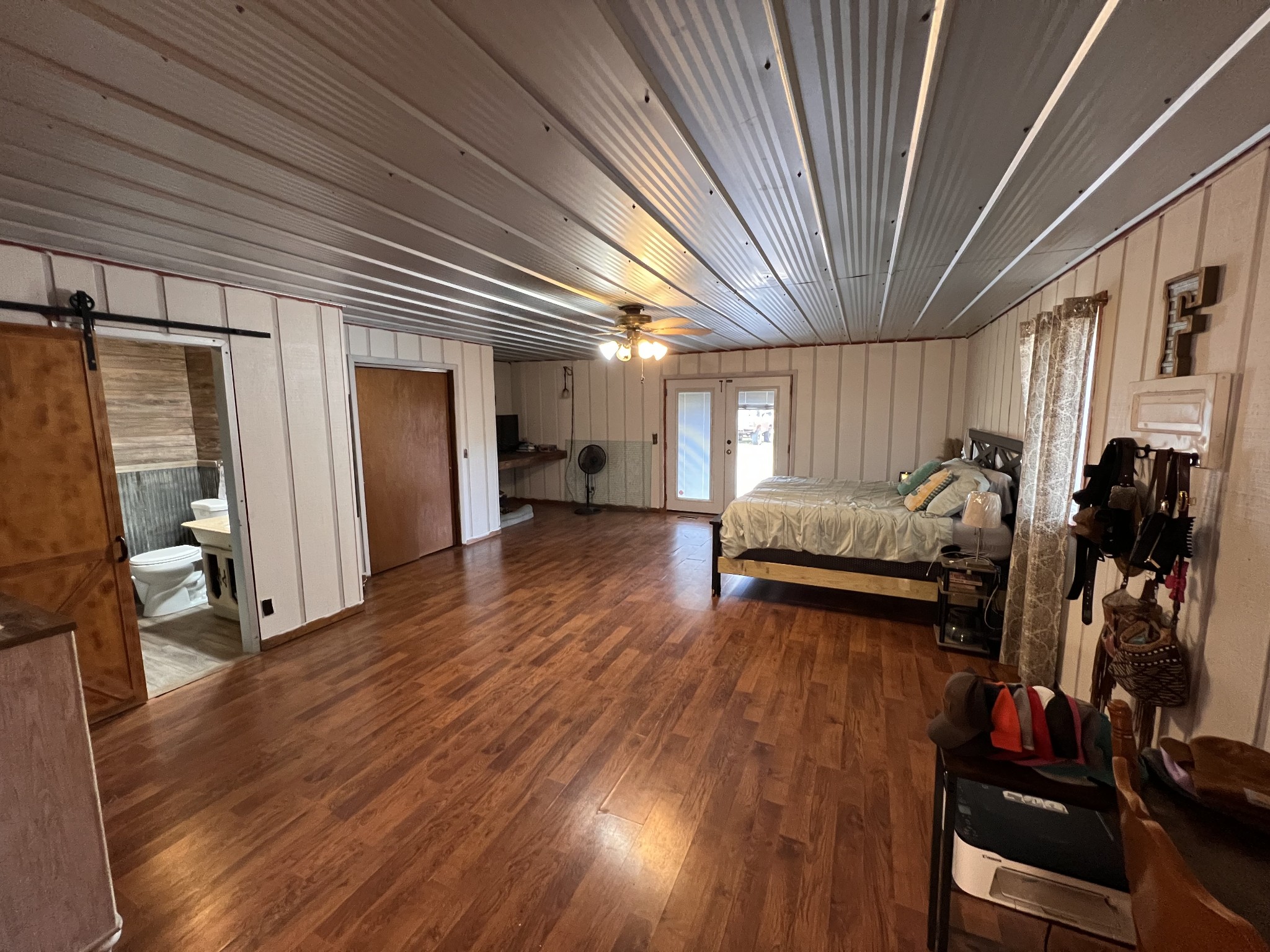 619 N Diagonal St Property Photo 11