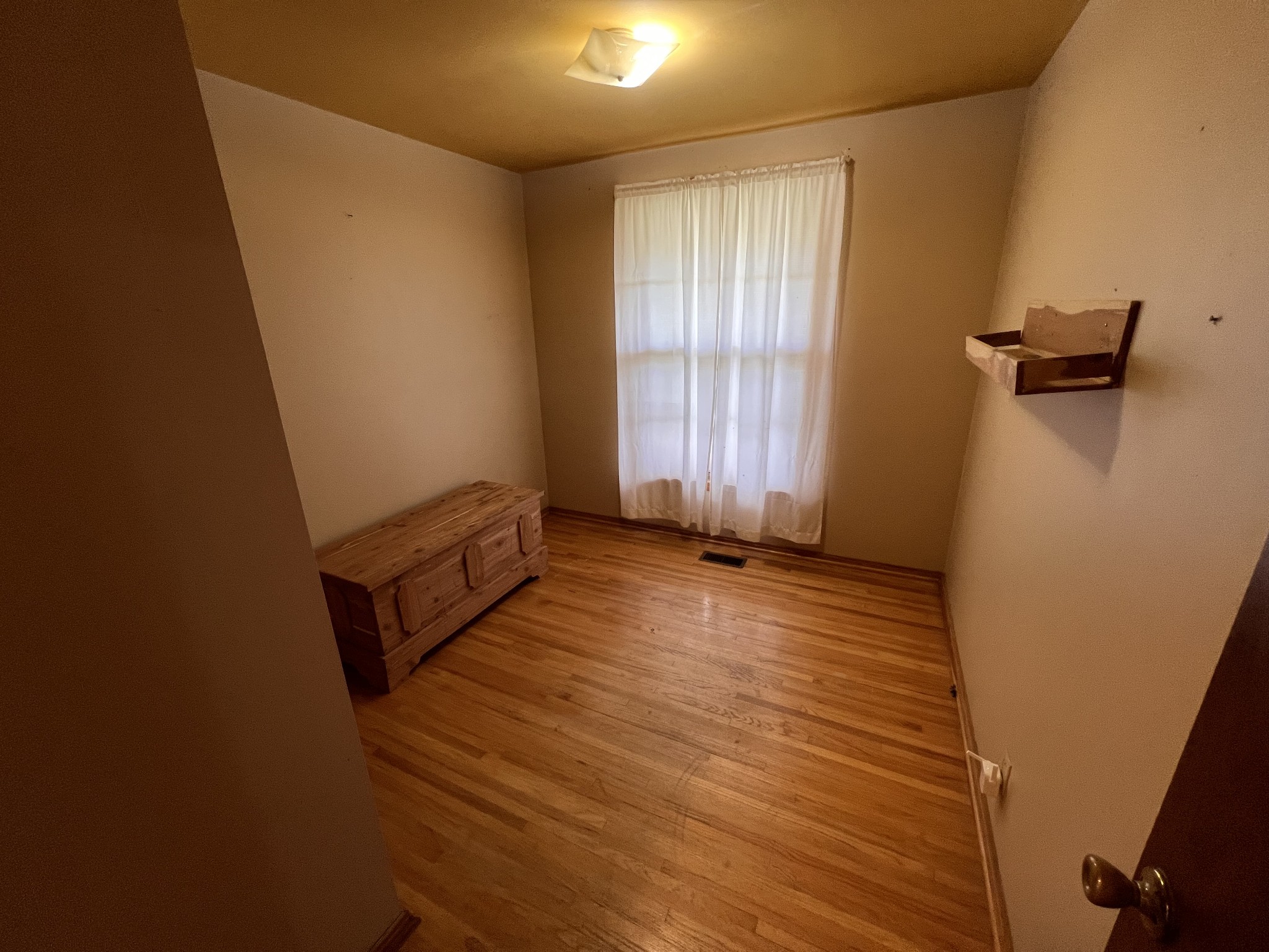 619 N Diagonal St Property Photo 20