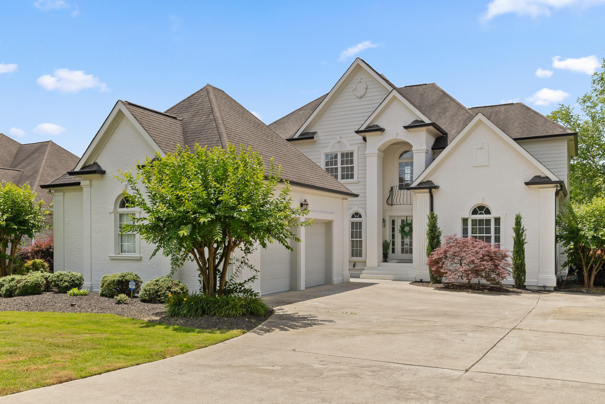 8410 Rambling Rose Drive Property Photo 1