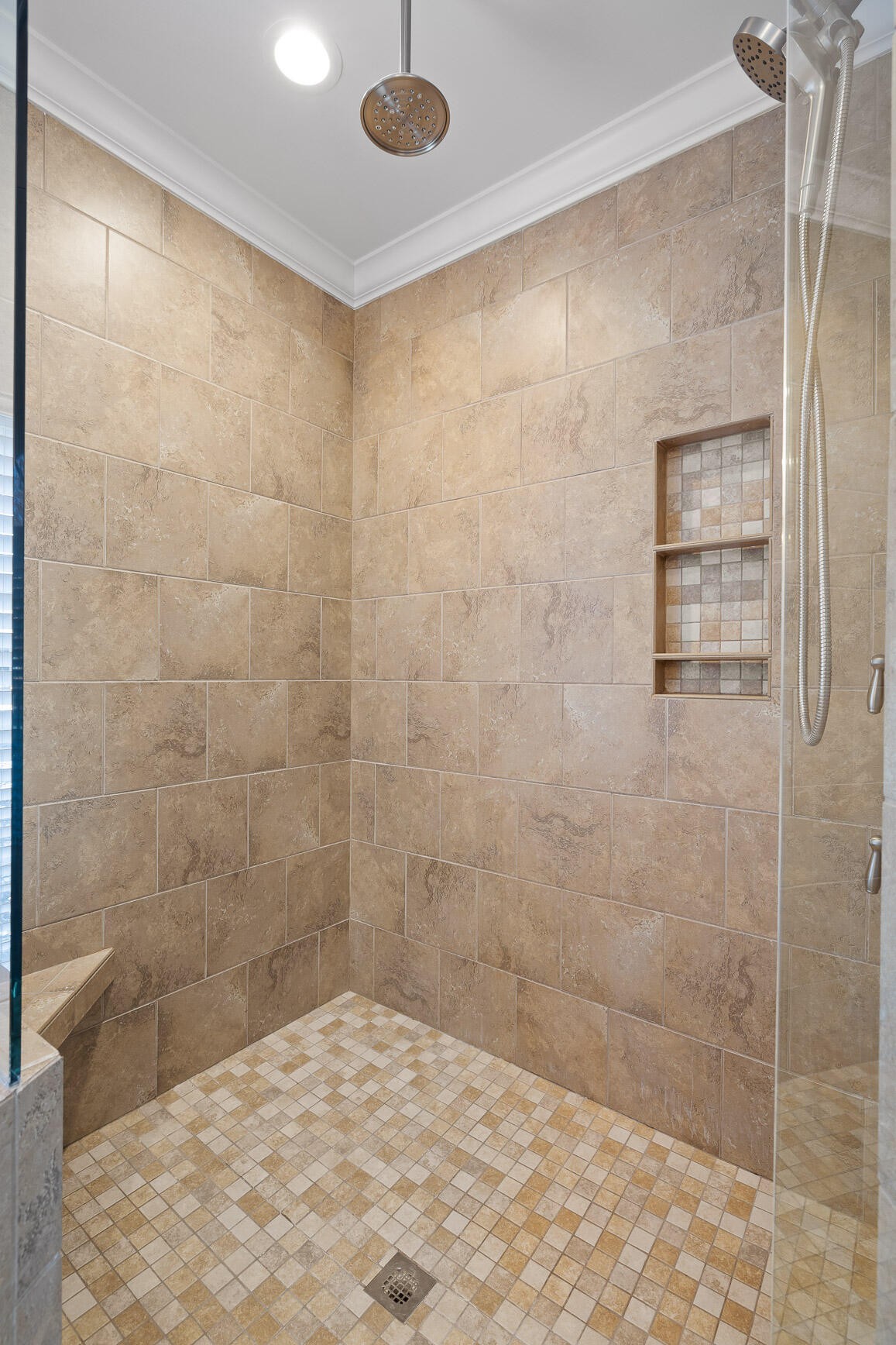 8410 Rambling Rose Drive Property Photo 33