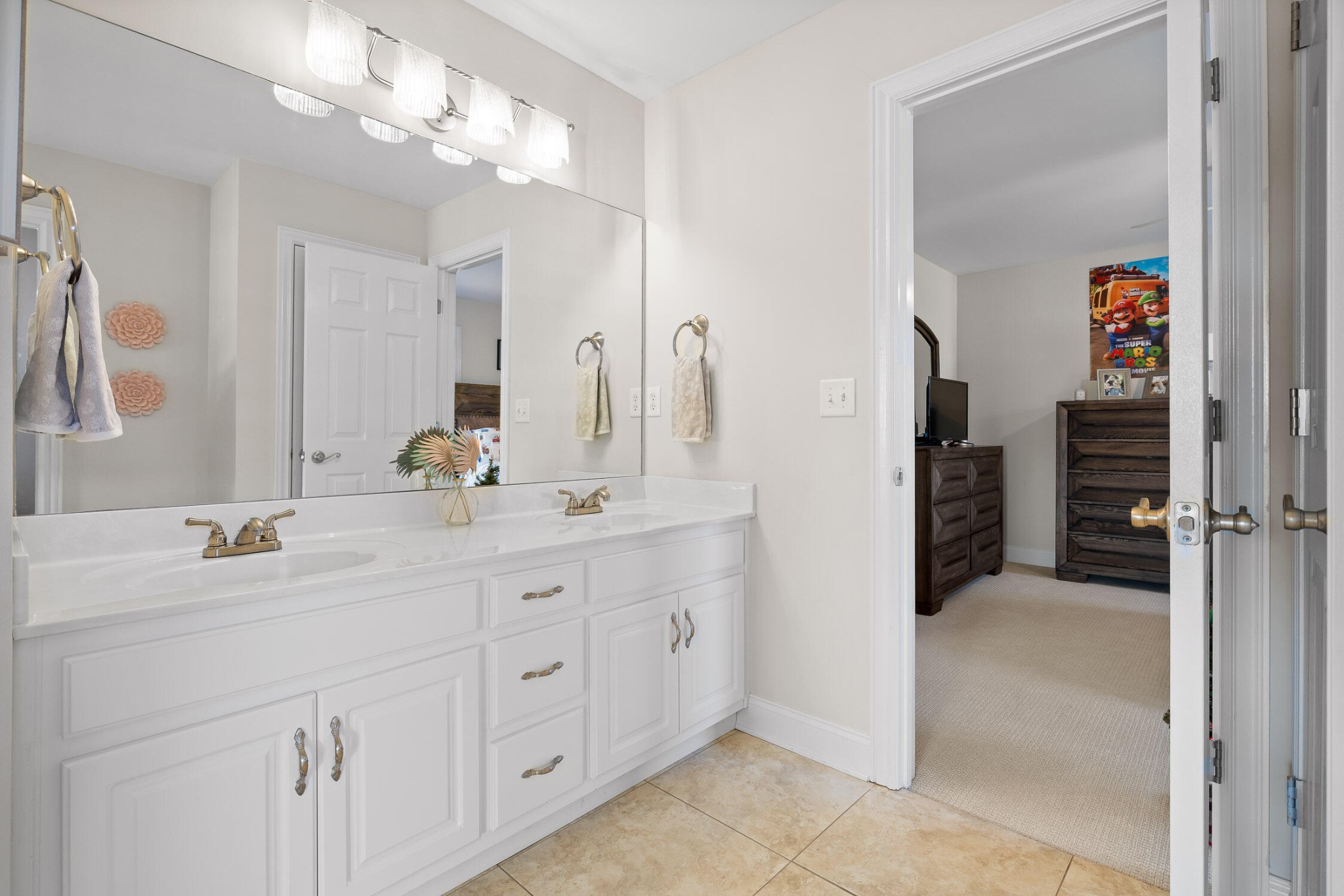 8410 Rambling Rose Drive Property Photo 42