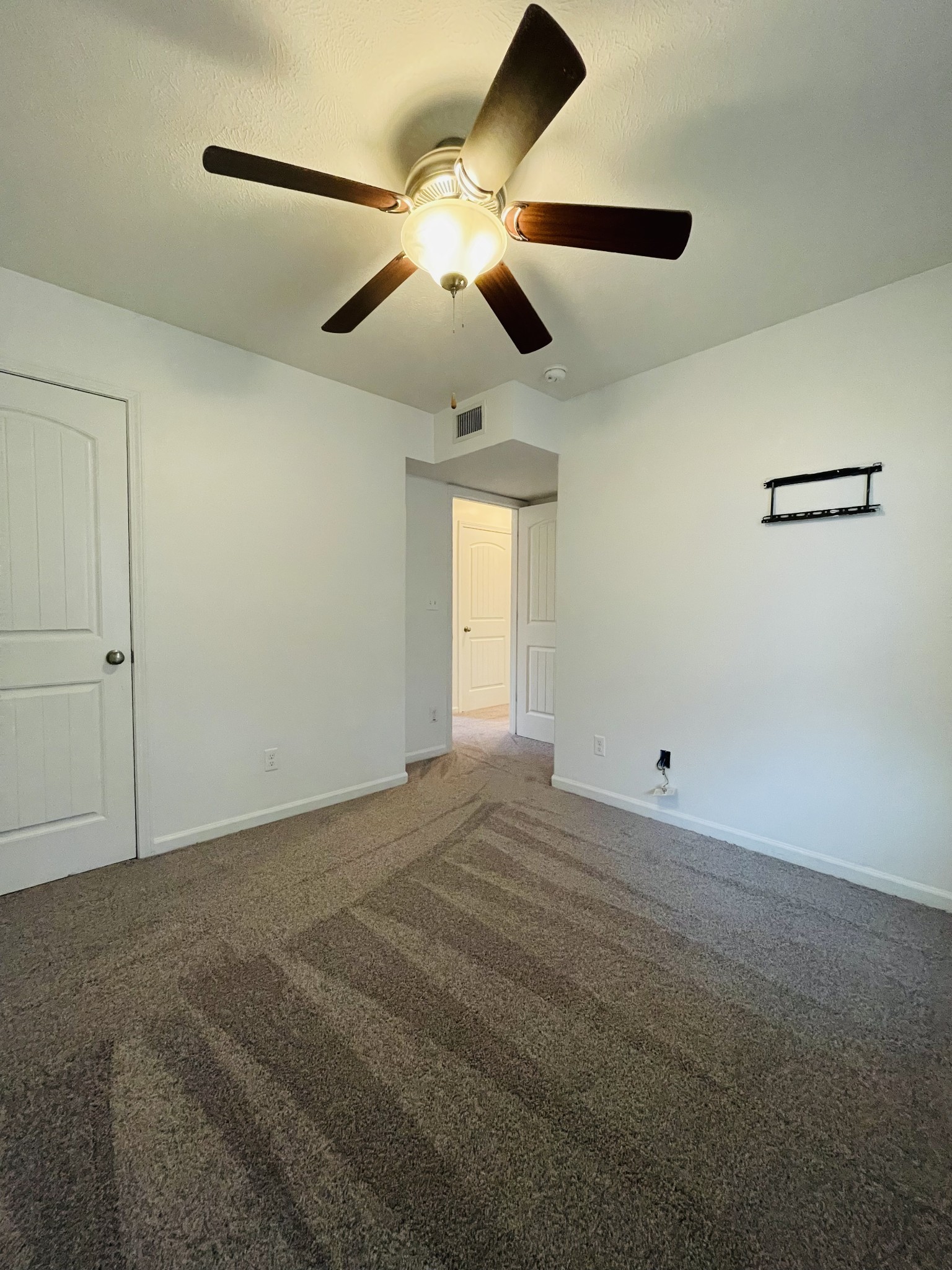 3573 Aurora Dr Property Photo 10