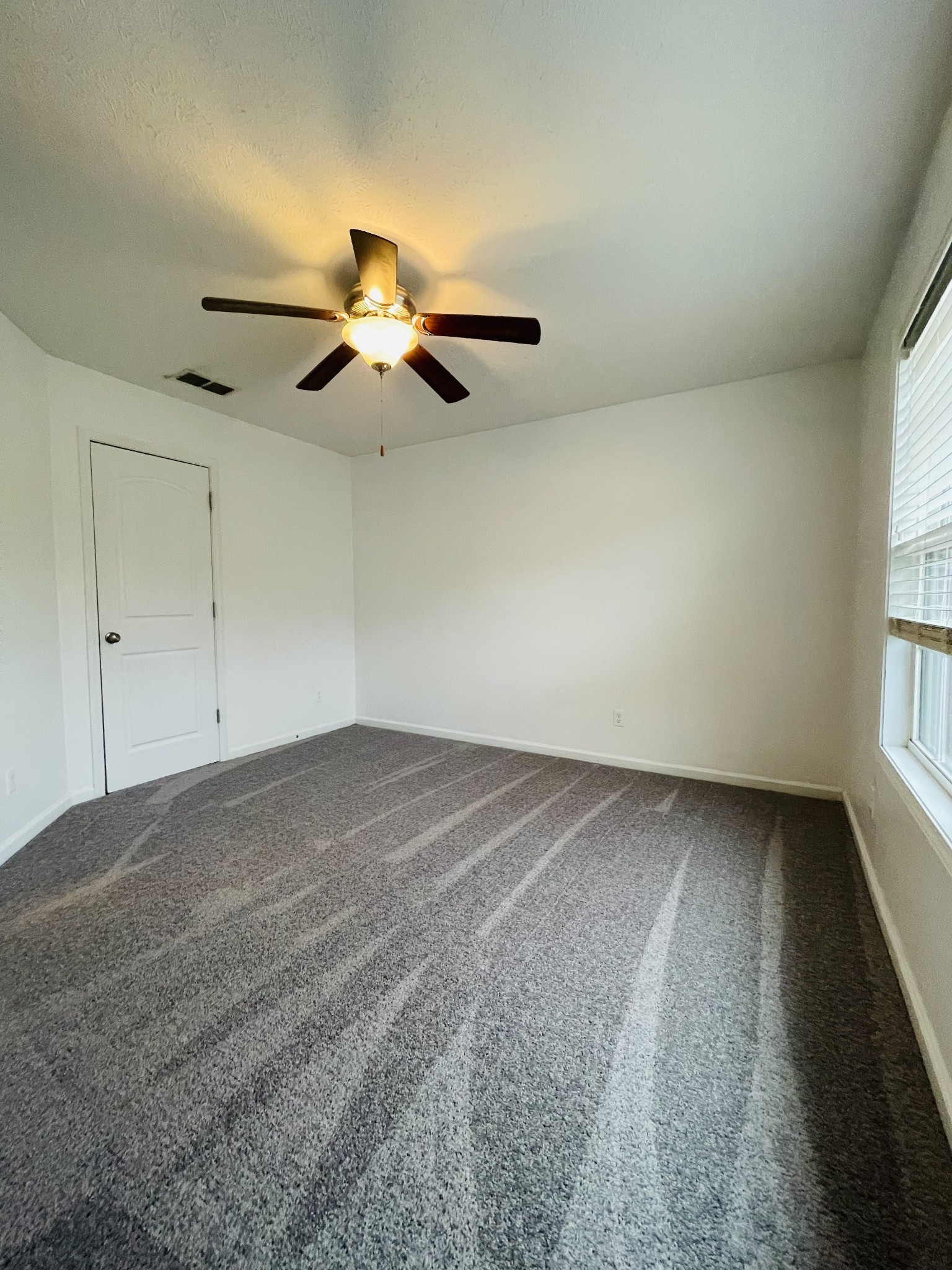 3573 Aurora Dr Property Photo 11