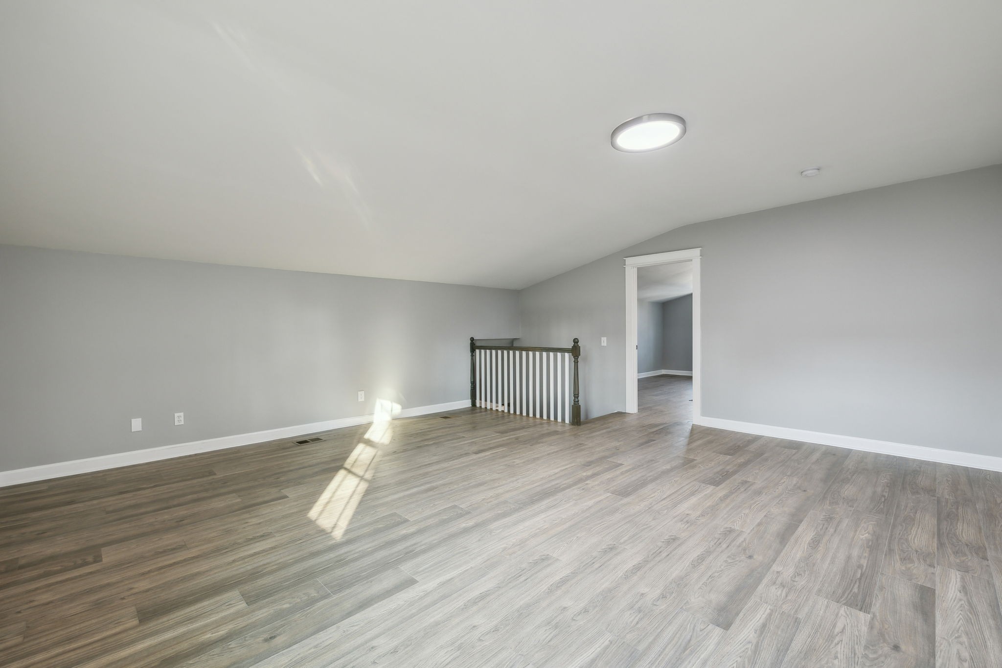1006 Dew St Property Photo 49