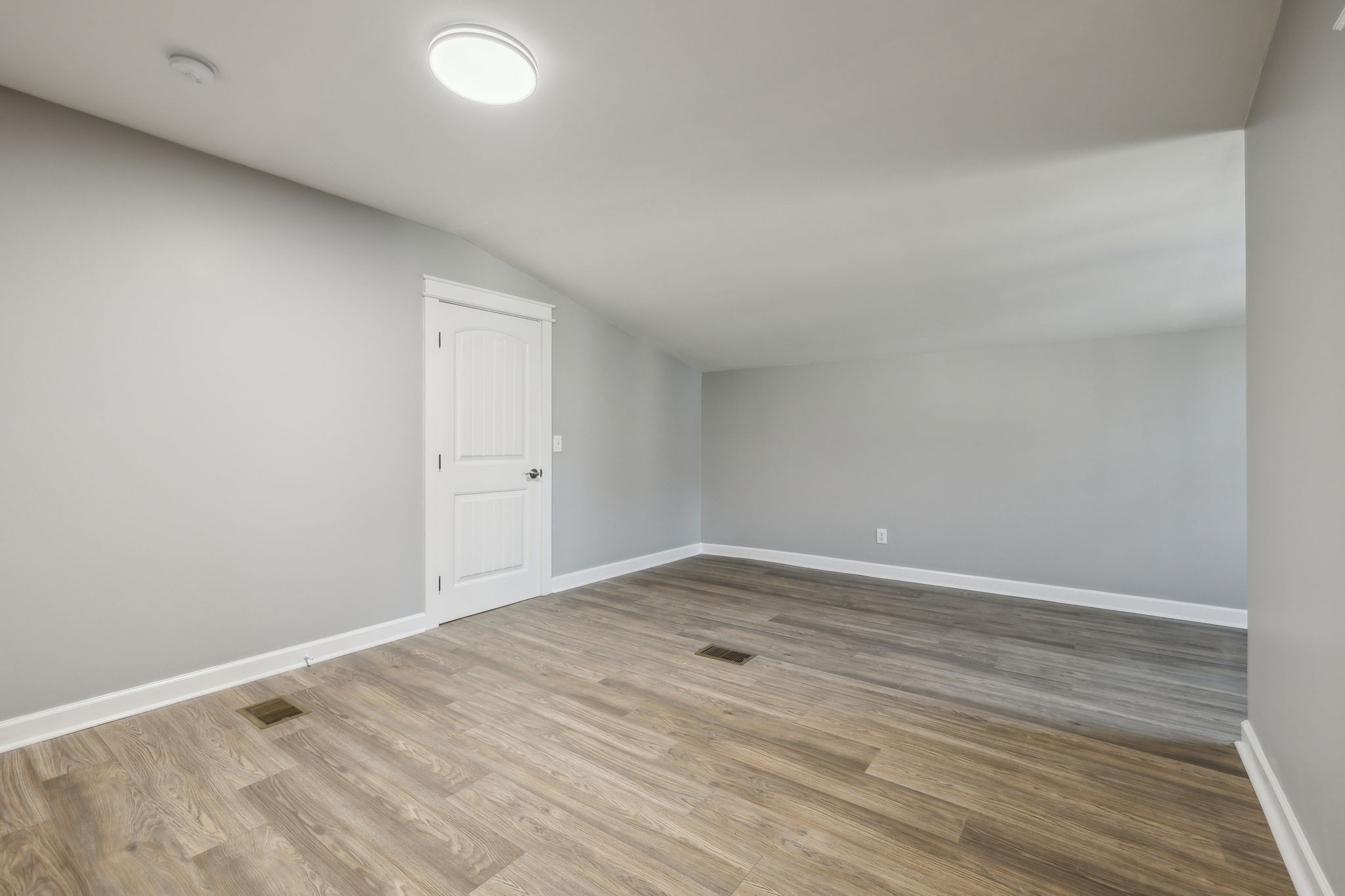 1006 Dew St Property Photo 53