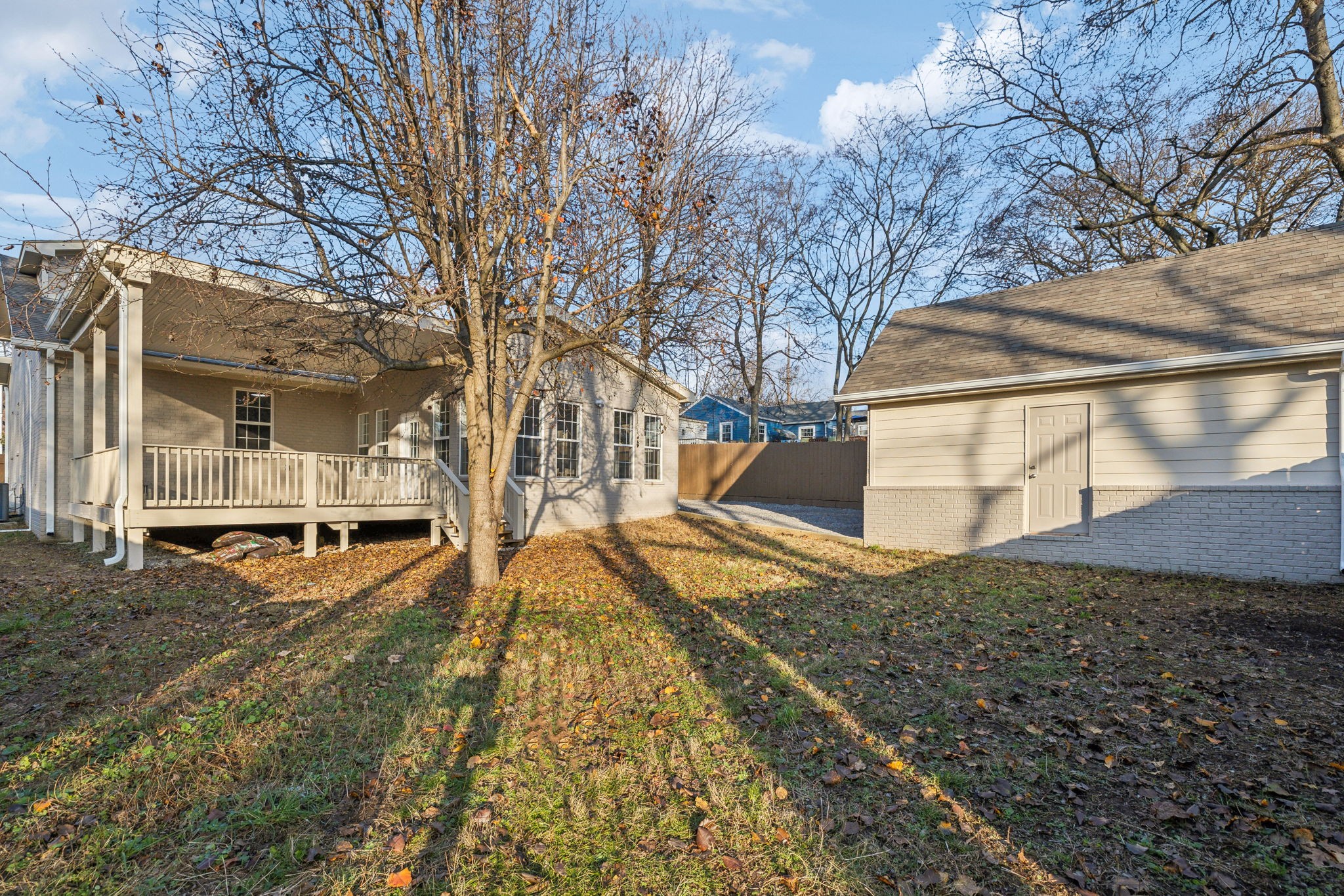 1006 Dew St Property Photo 63