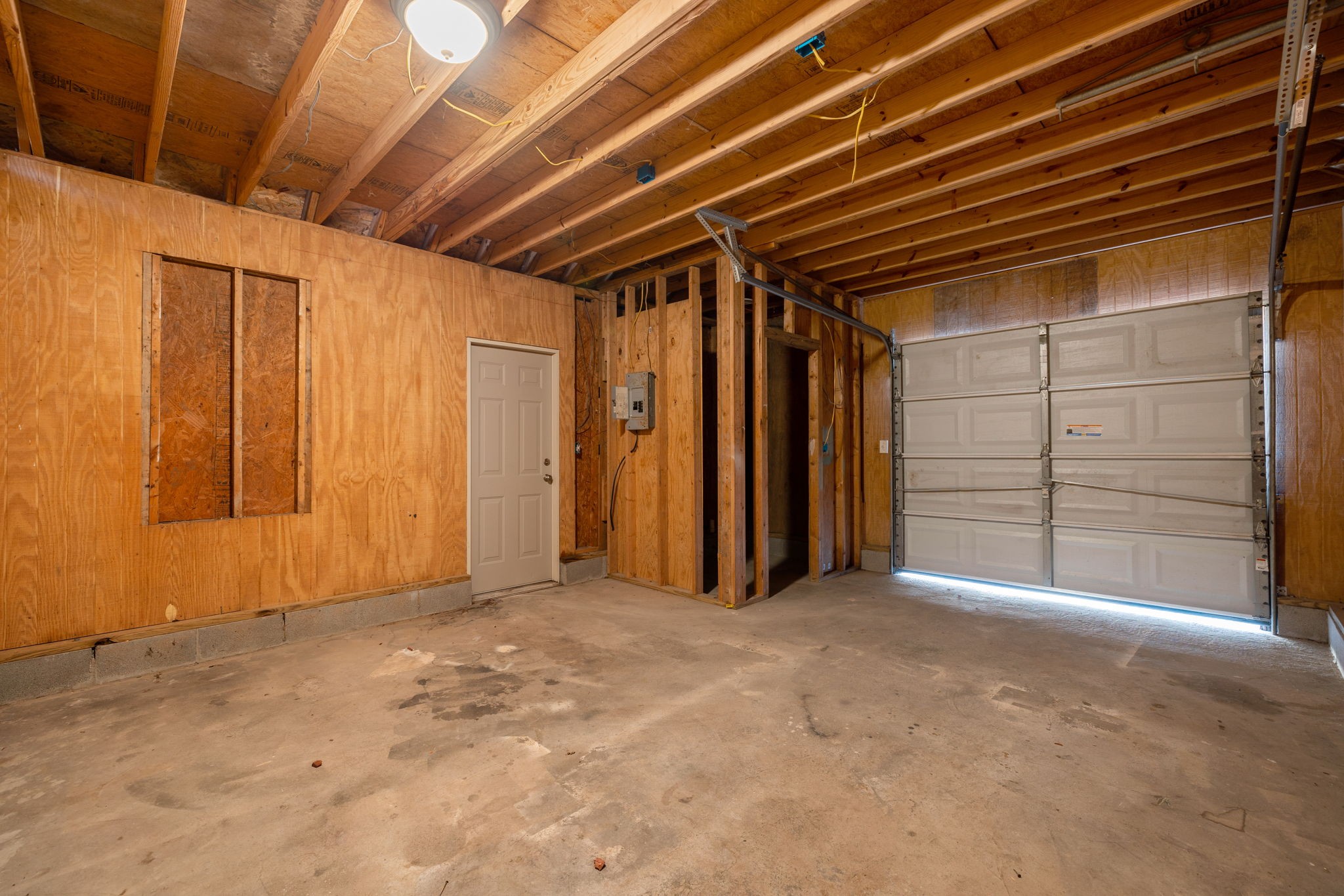 1006 Dew St Property Photo 69