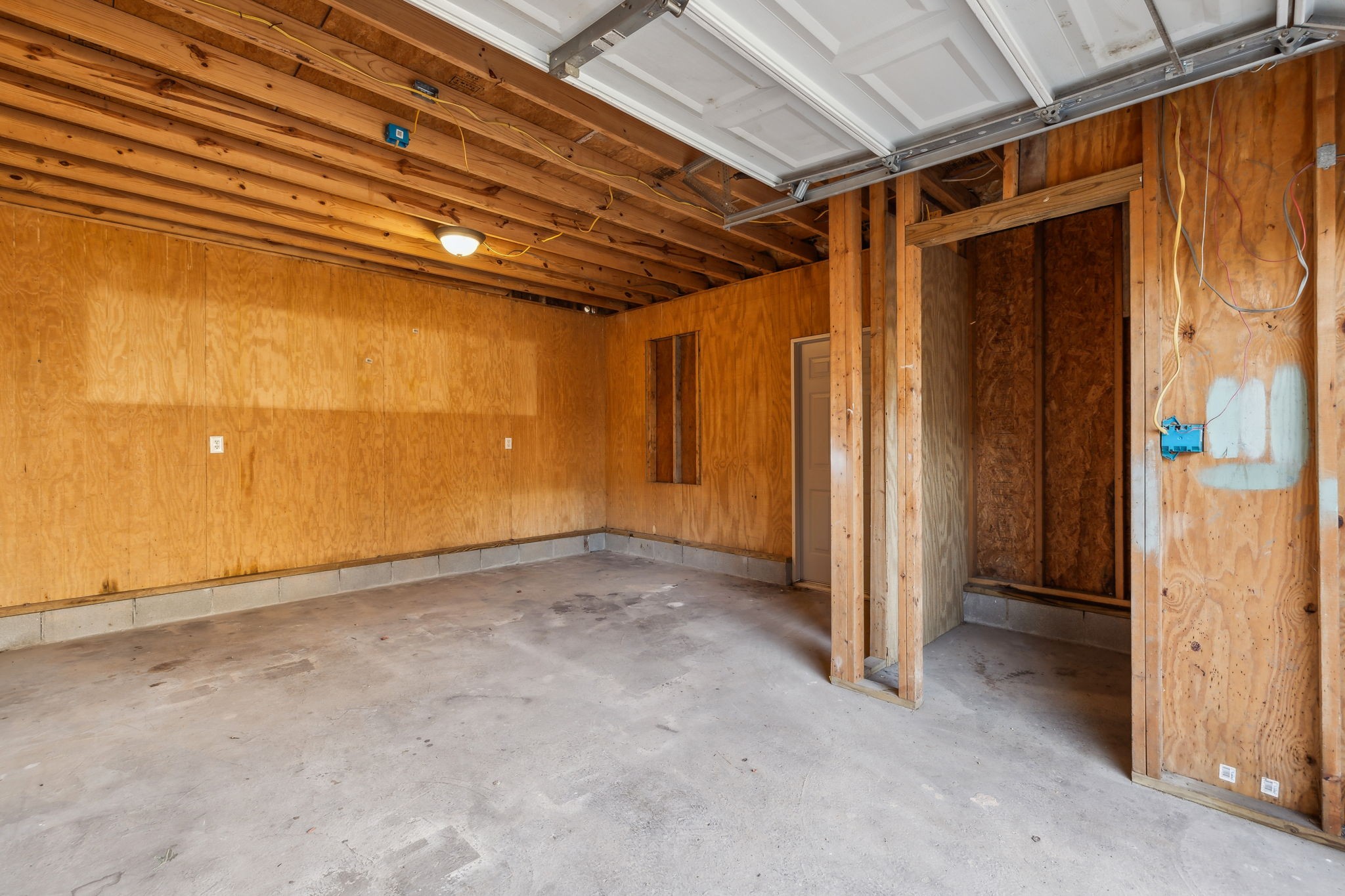 1006 Dew St Property Photo 70