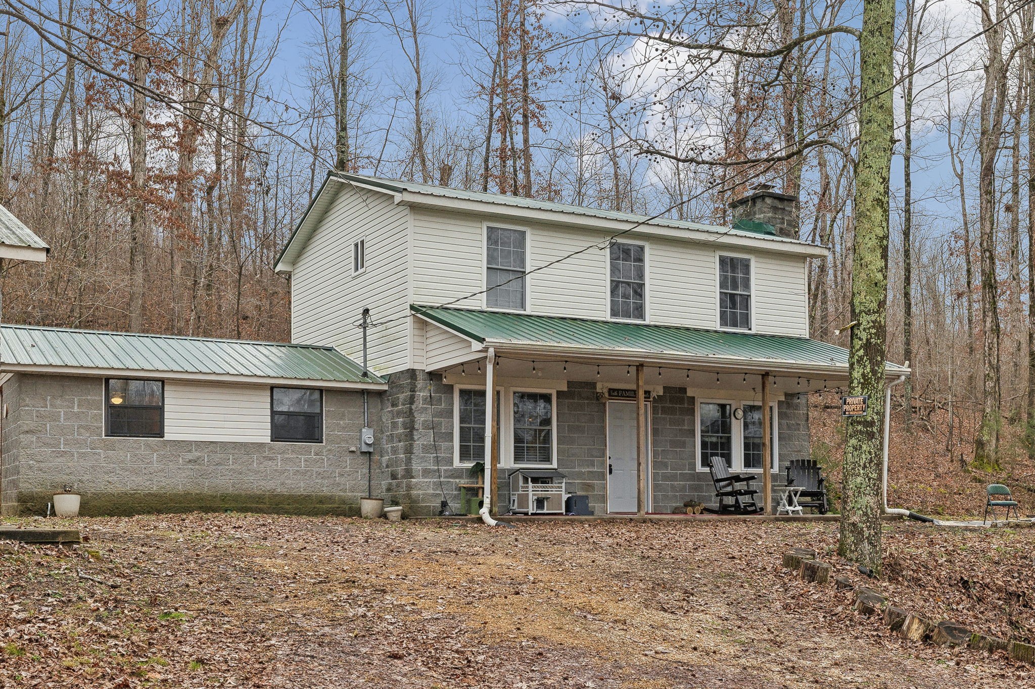 951 Hellsneck Ln Property Photo 1