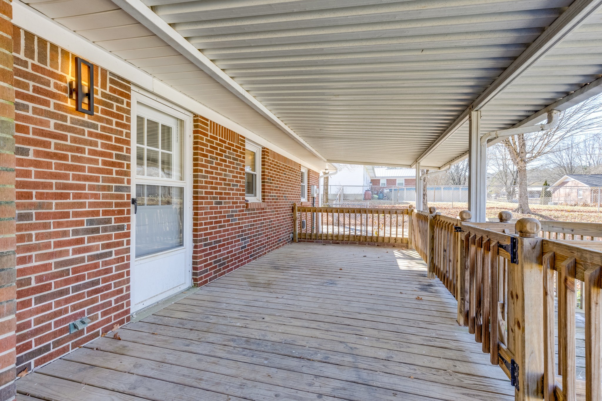 401 Cedar Ln, N Property Photo 23