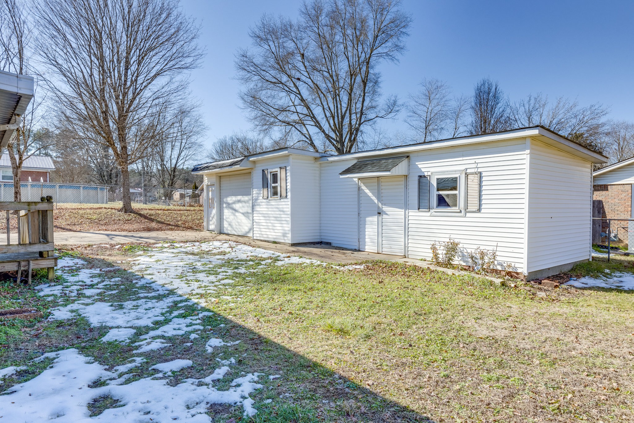 401 Cedar Ln, N Property Photo 33